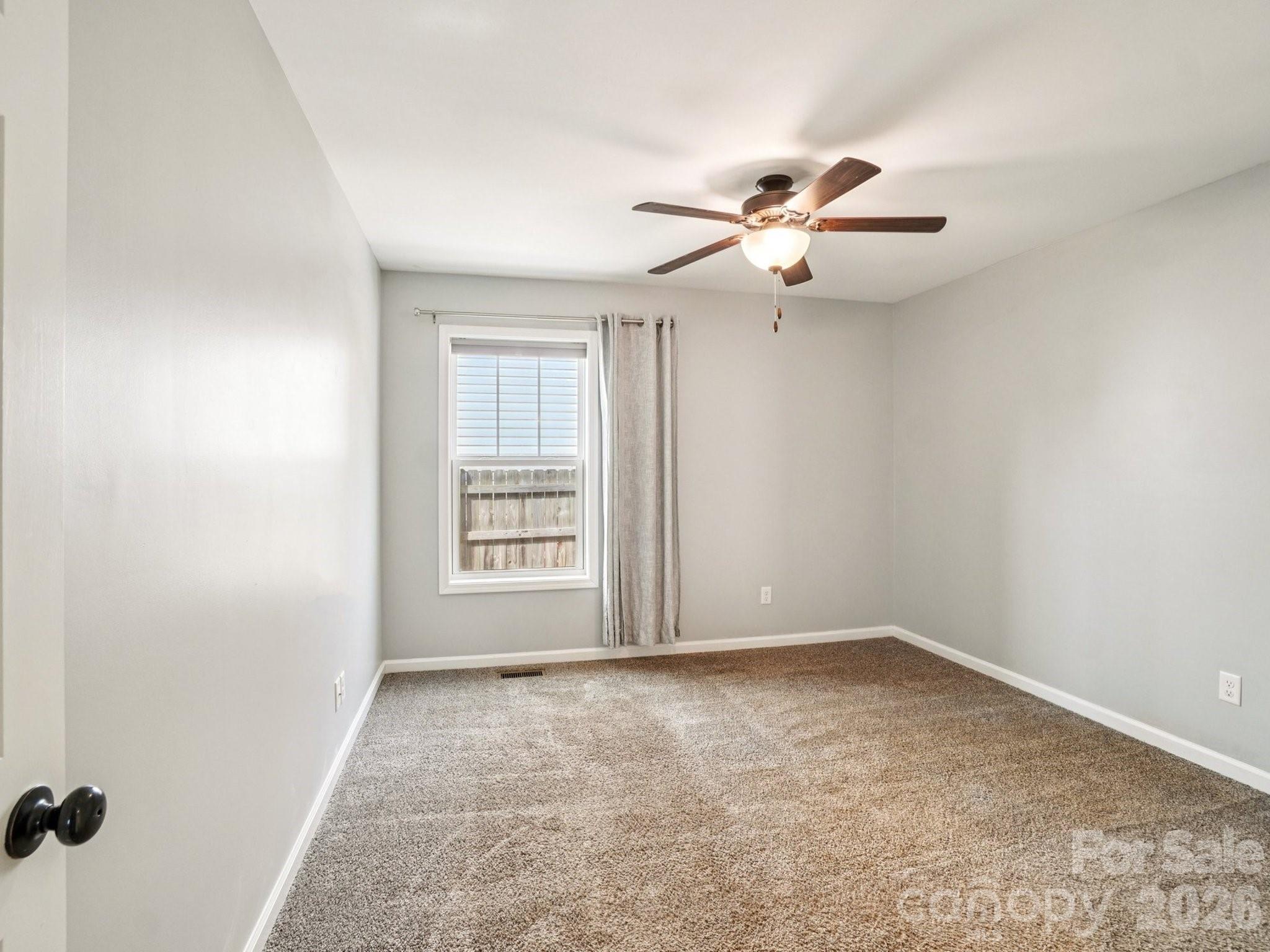 17 Yarrow Meadow Road — Weaverville