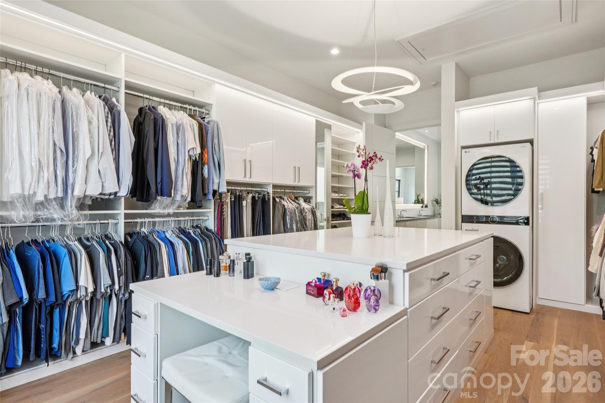 2103 Cortelyou Road — Charlotte