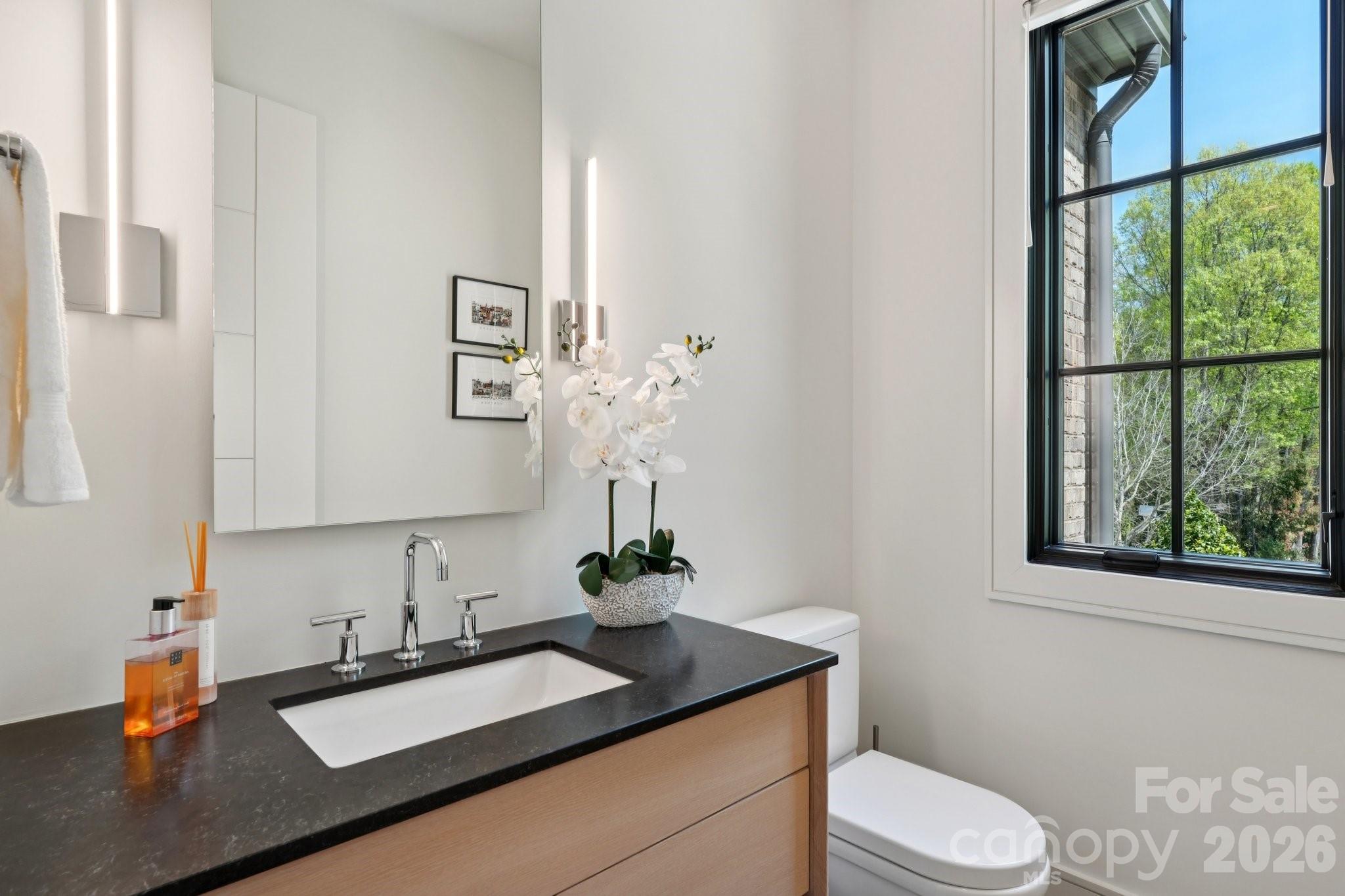 2103 Cortelyou Road — Charlotte