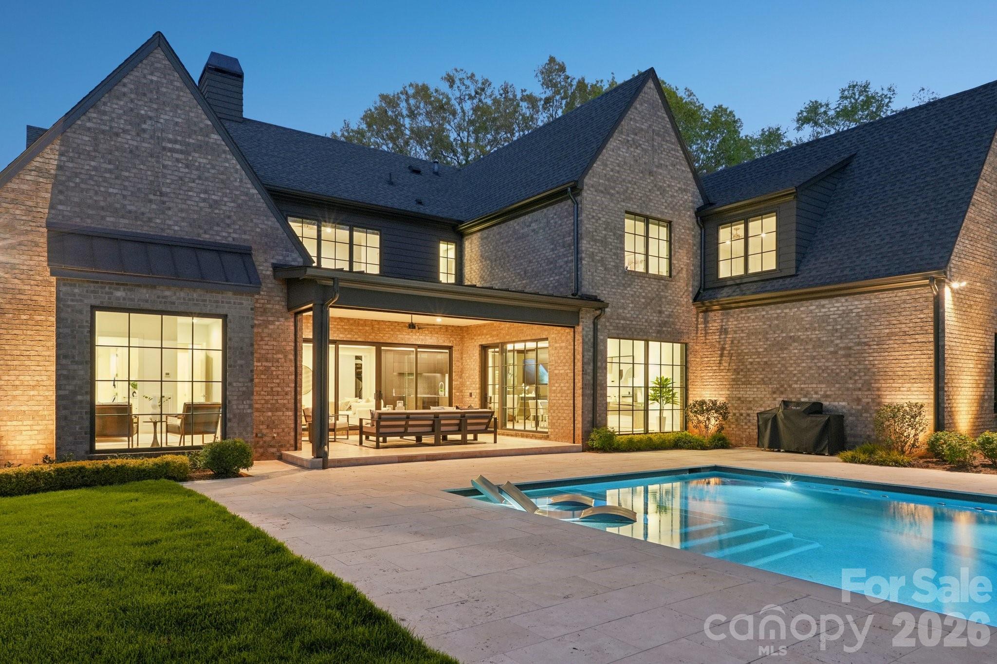 2103 Cortelyou Road — Charlotte