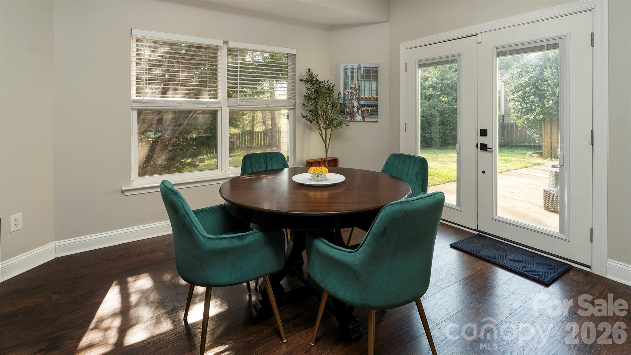 6934 Evanton Loch Road — Charlotte