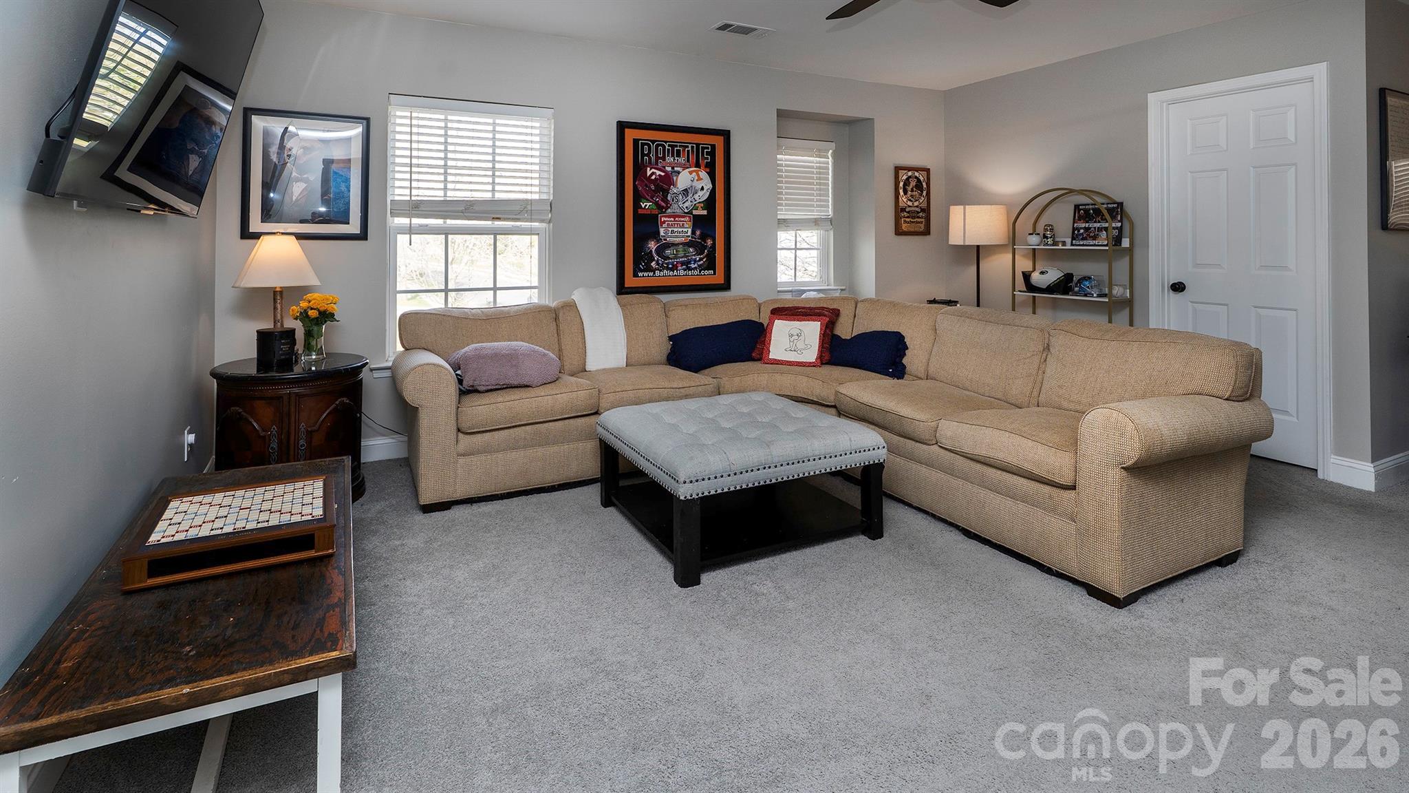 6934 Evanton Loch Road — Charlotte