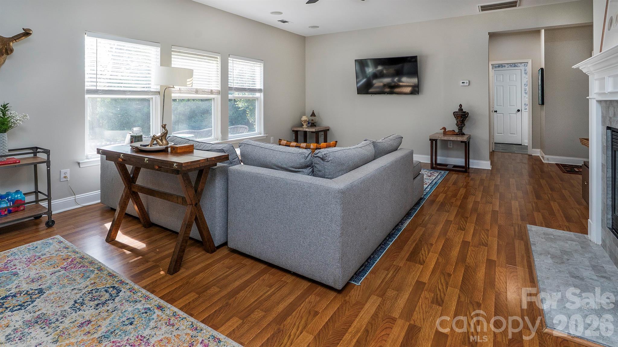 6934 Evanton Loch Road — Charlotte