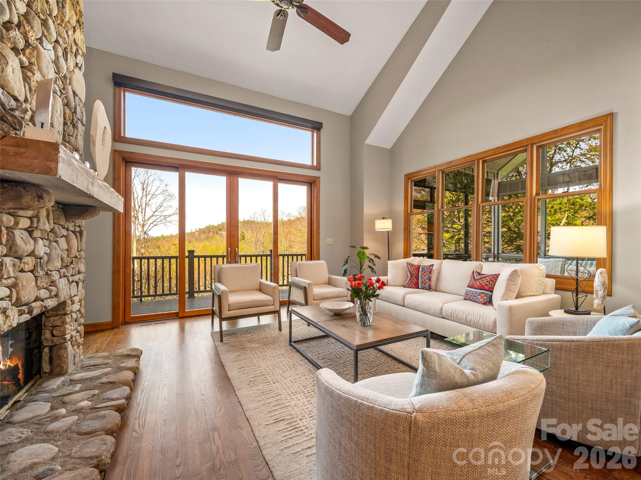 4 Wild Ivy Run — Hendersonville