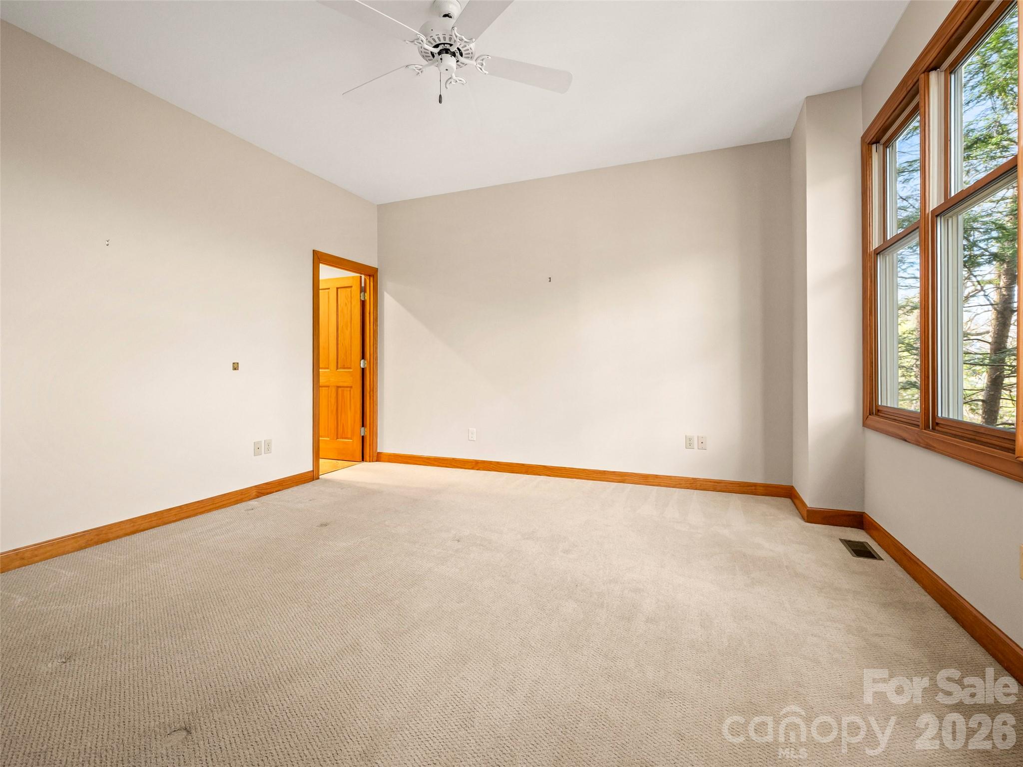 4 Wild Ivy Run — Hendersonville
