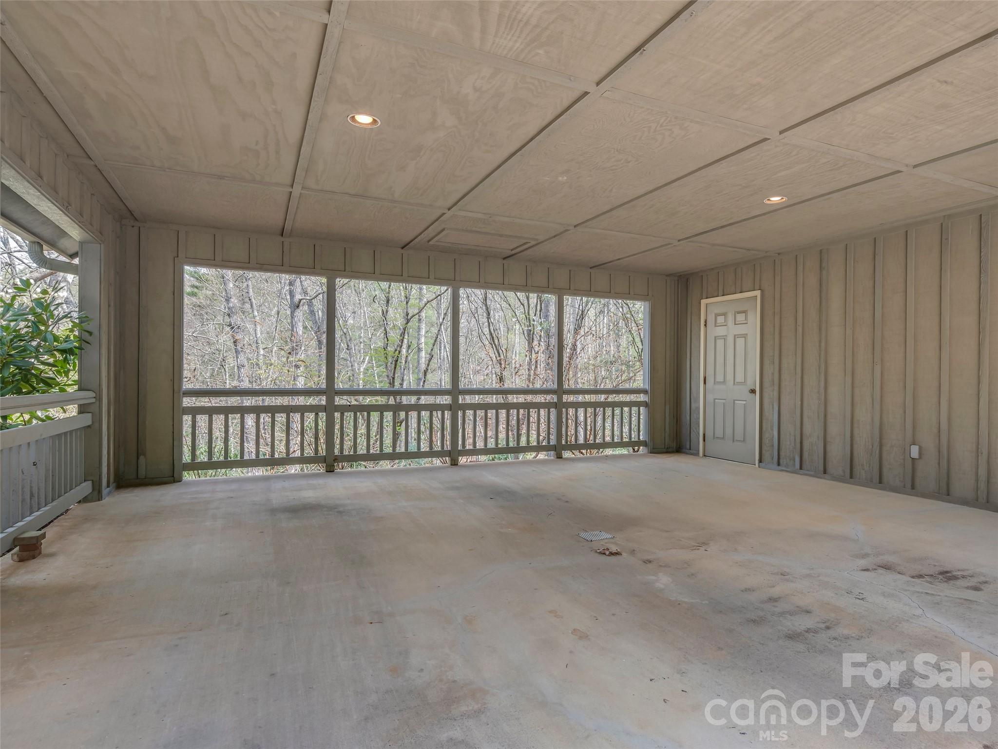 4 Wild Ivy Run — Hendersonville