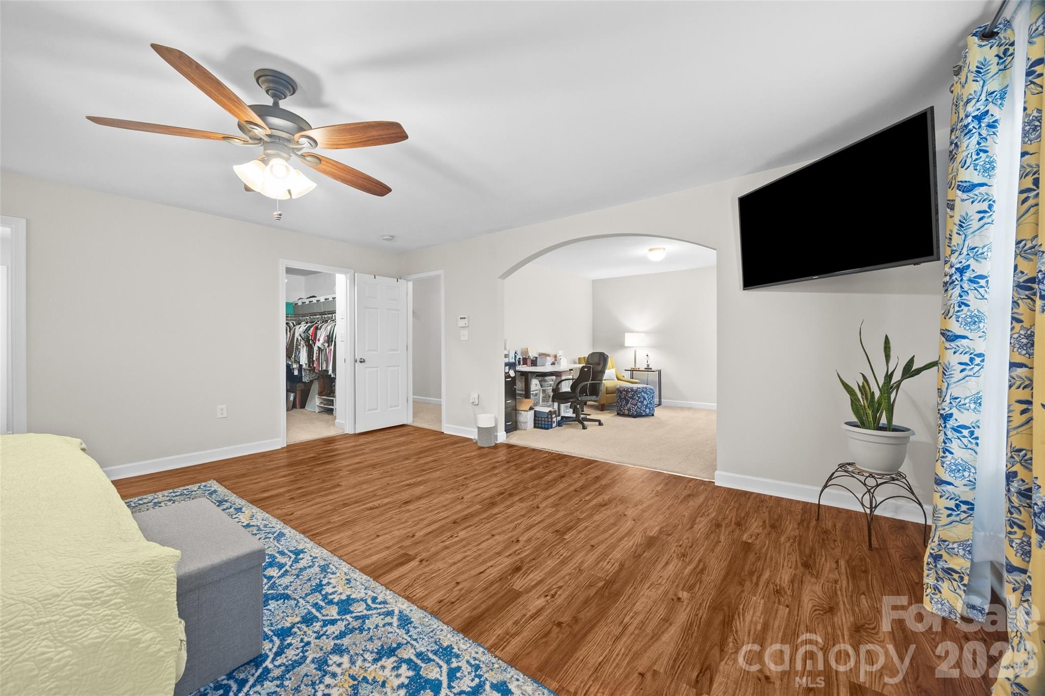 1206 Bottle Brush Lane — Harrisburg