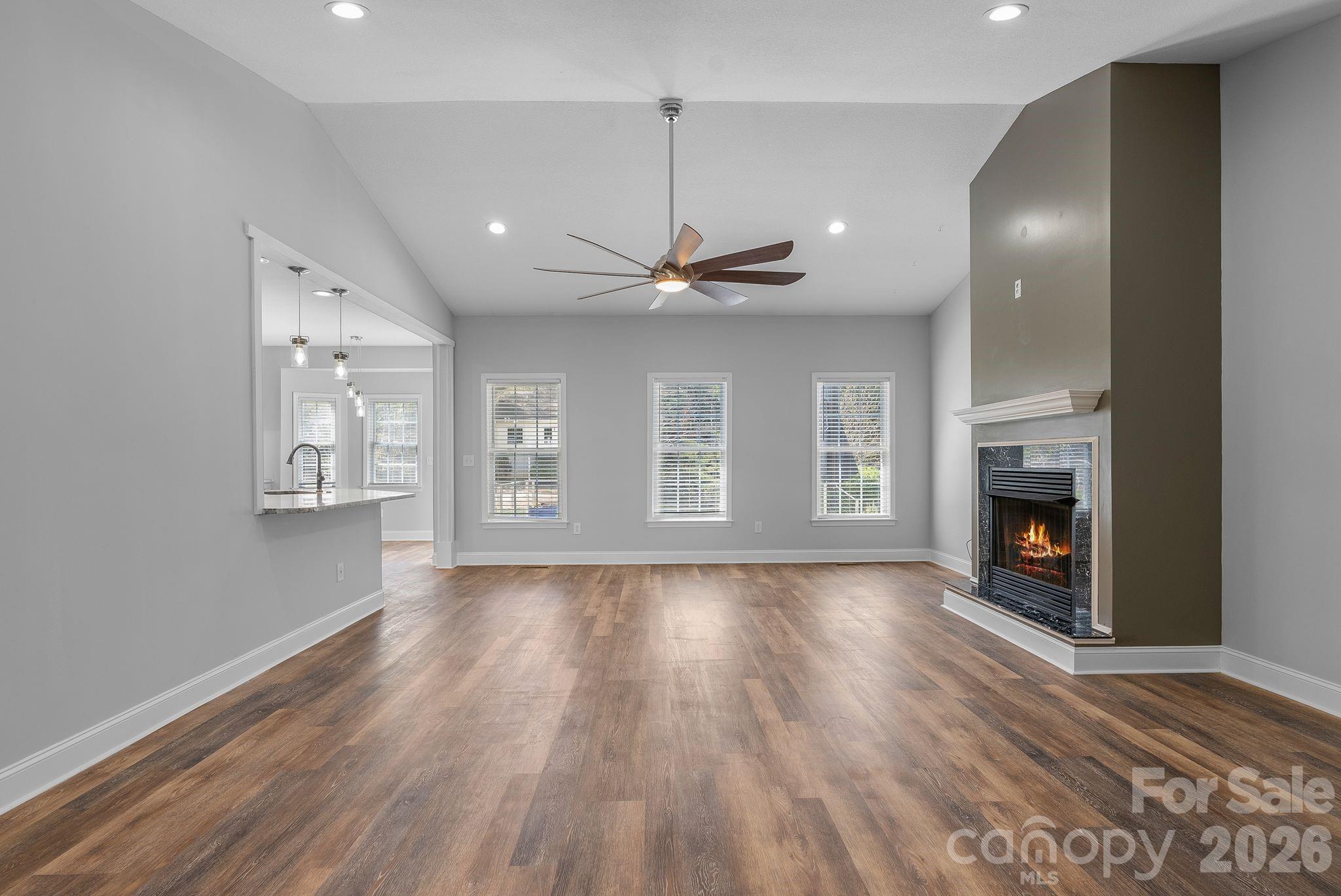 79 Mill Pond Way — Hendersonville