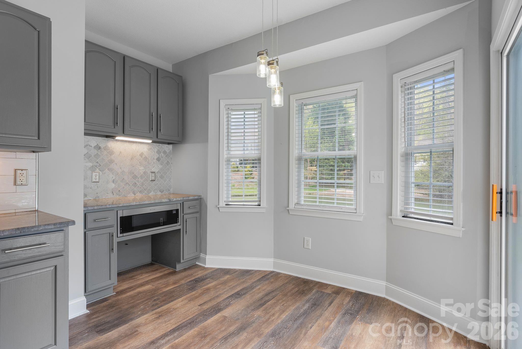 79 Mill Pond Way — Hendersonville