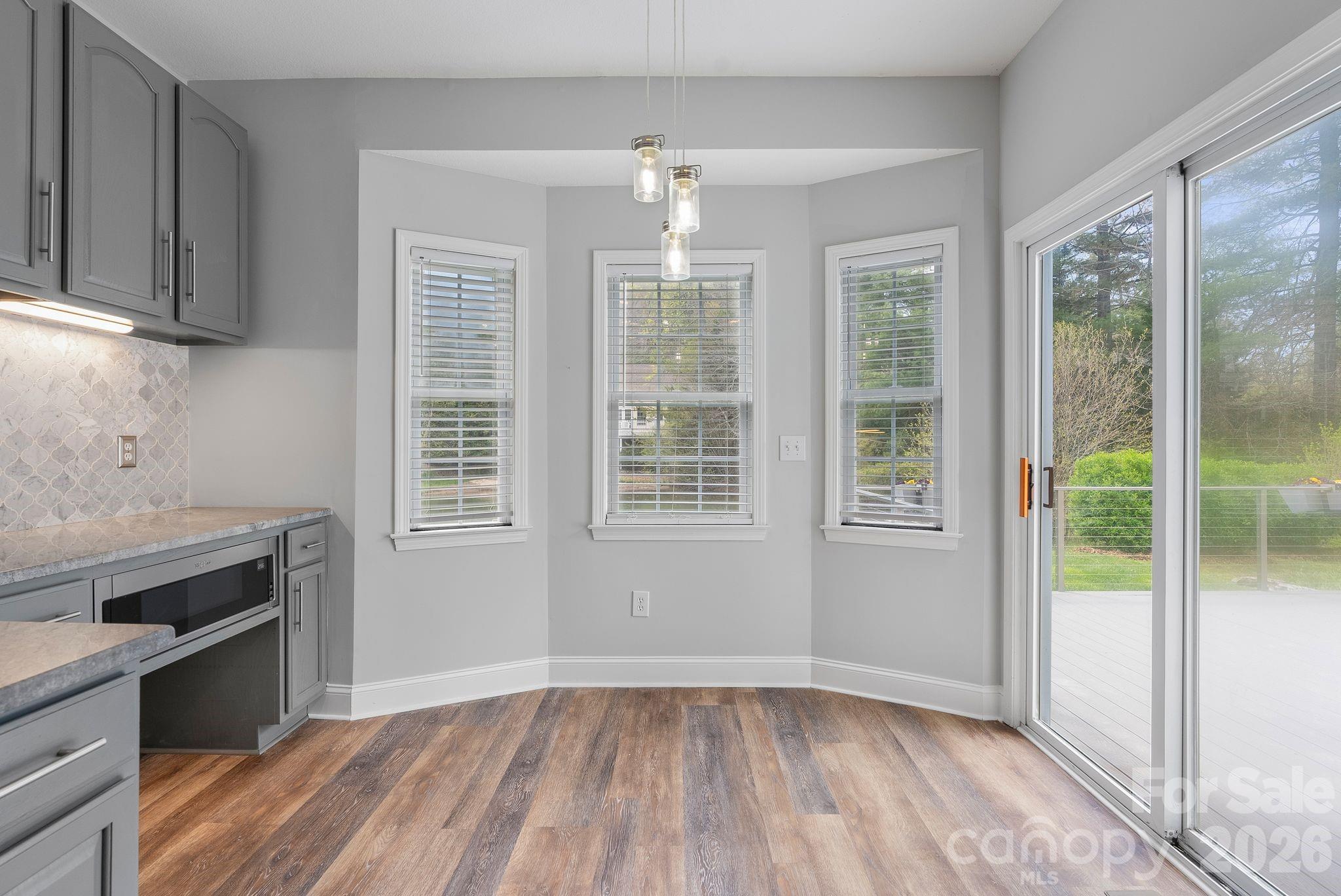 79 Mill Pond Way — Hendersonville