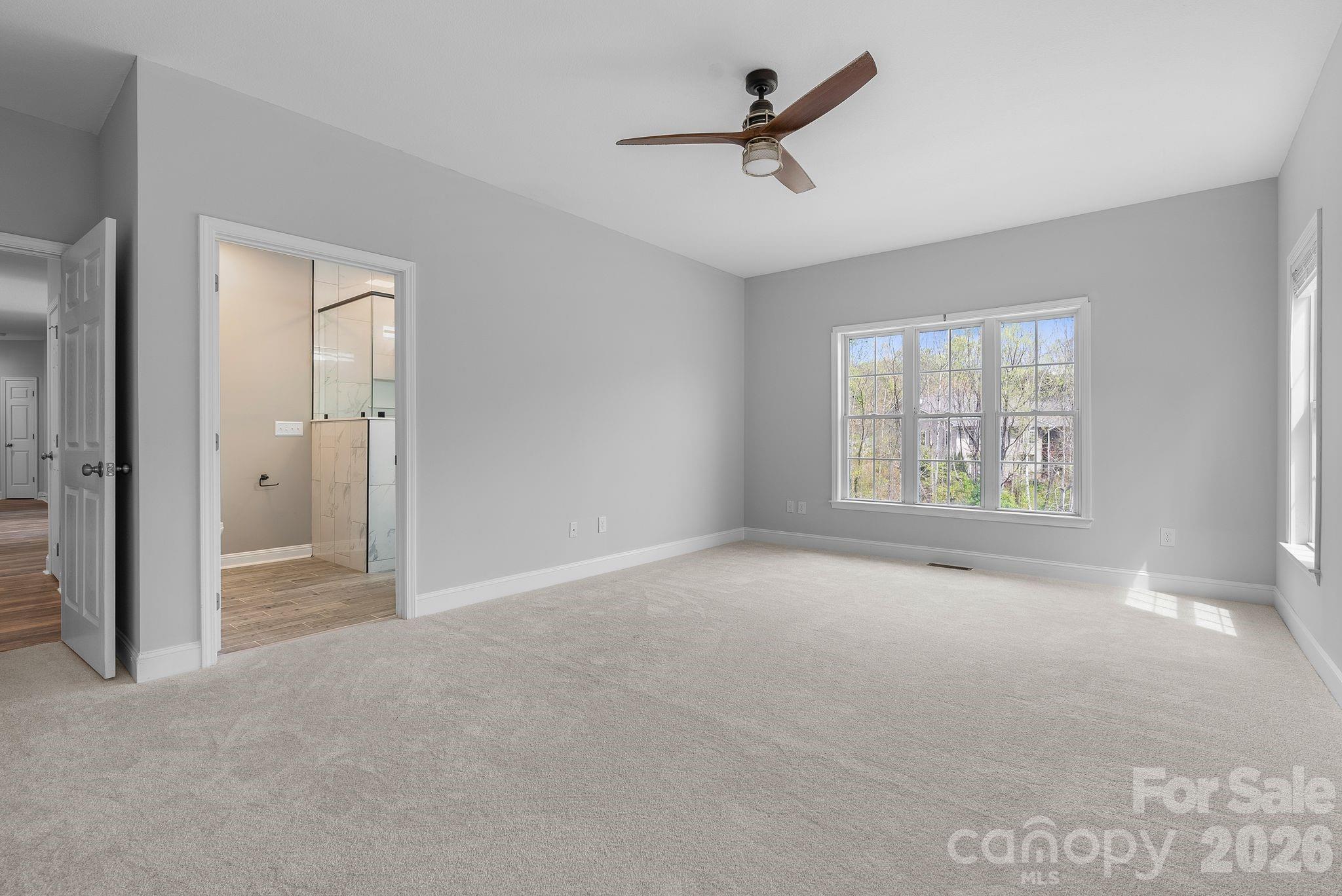 79 Mill Pond Way — Hendersonville
