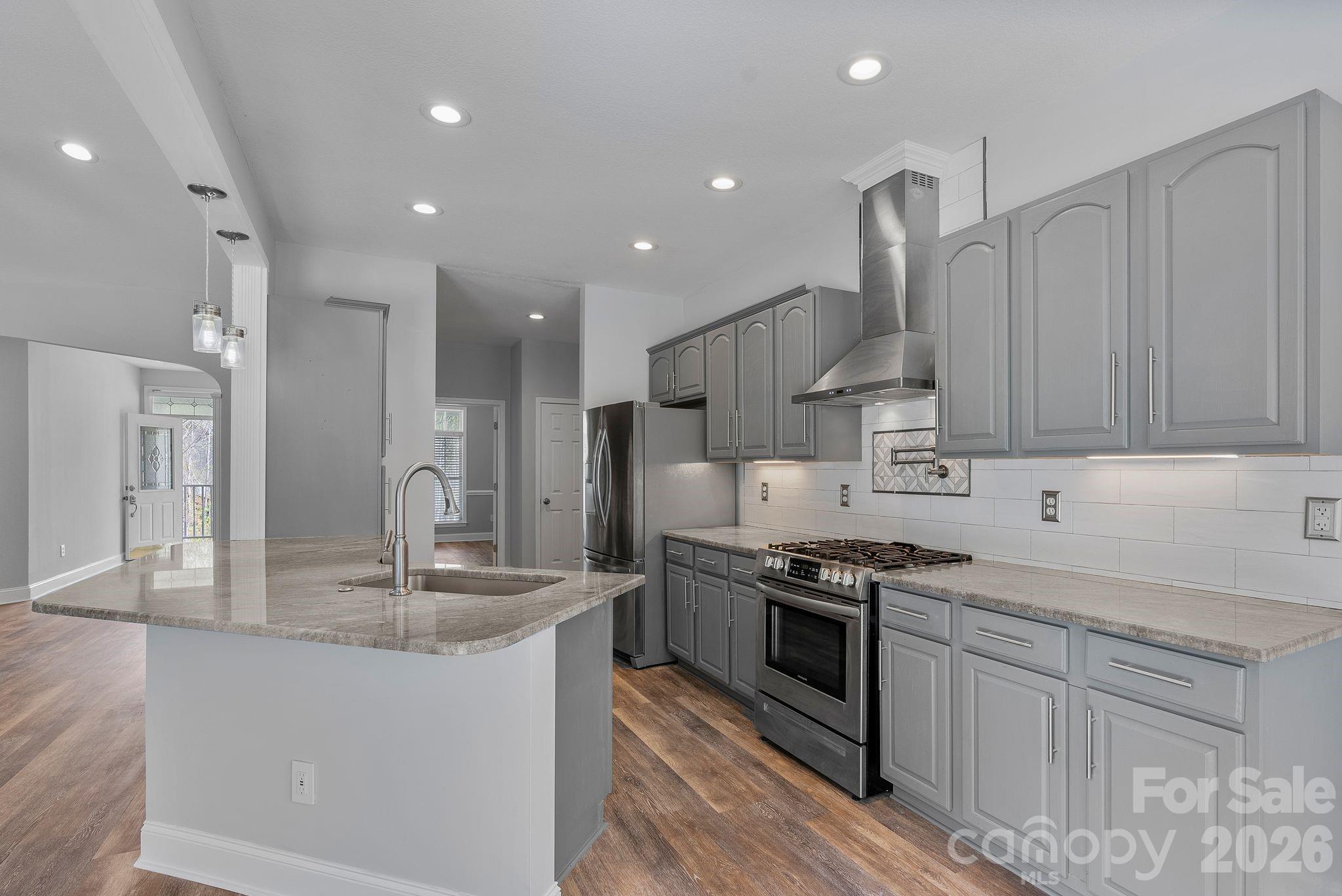 79 Mill Pond Way — Hendersonville