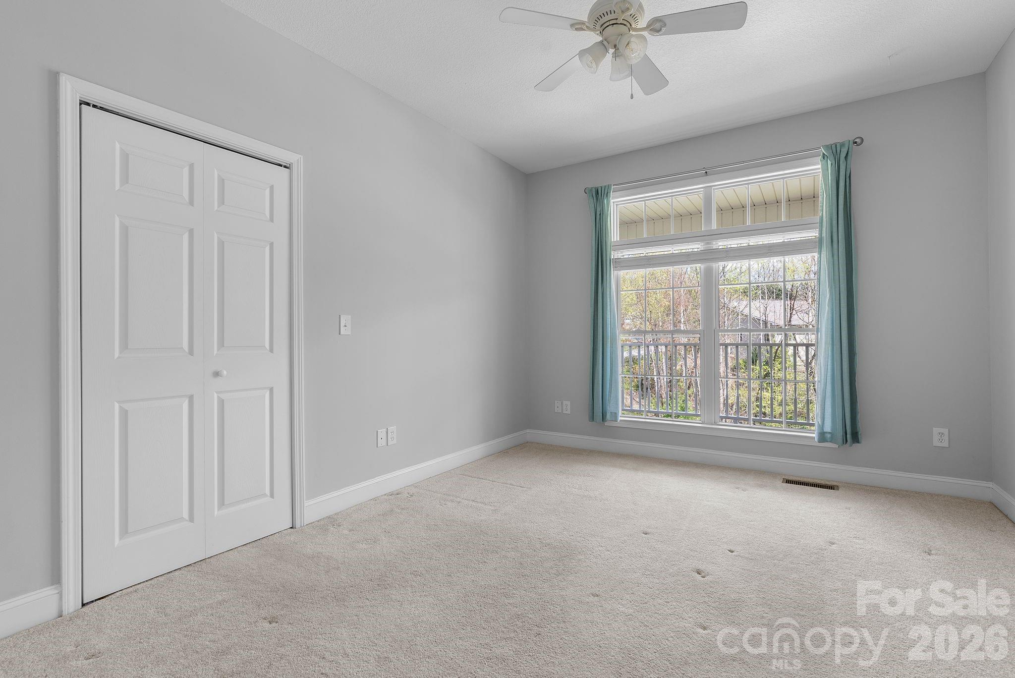 79 Mill Pond Way — Hendersonville