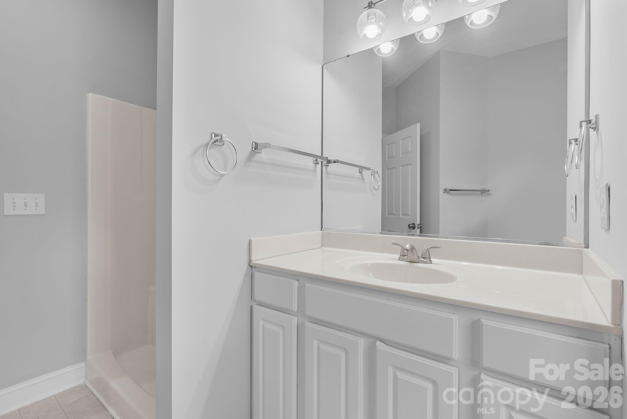 79 Mill Pond Way — Hendersonville
