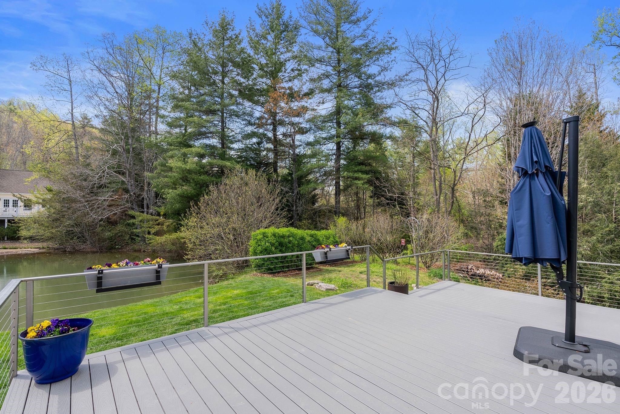 79 Mill Pond Way — Hendersonville