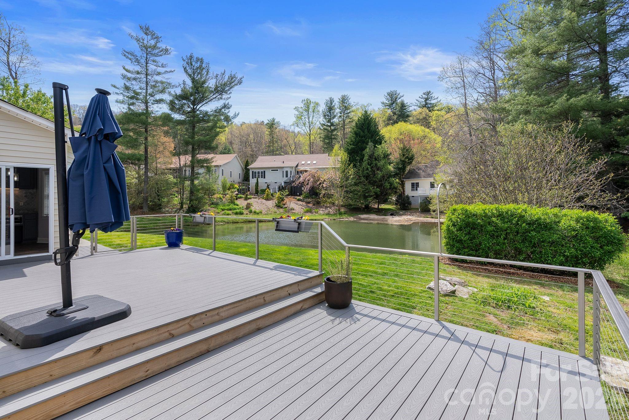 79 Mill Pond Way — Hendersonville