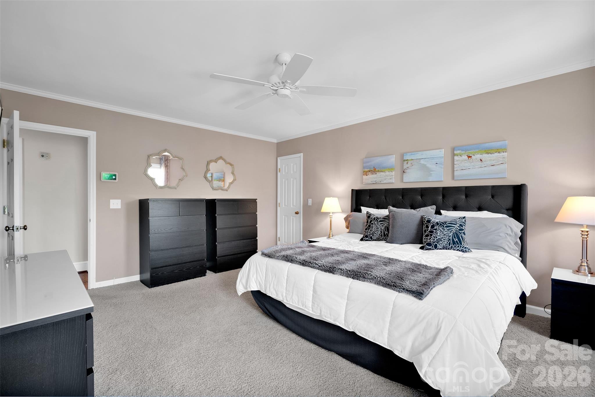 421 Sardis Lane — Charlotte