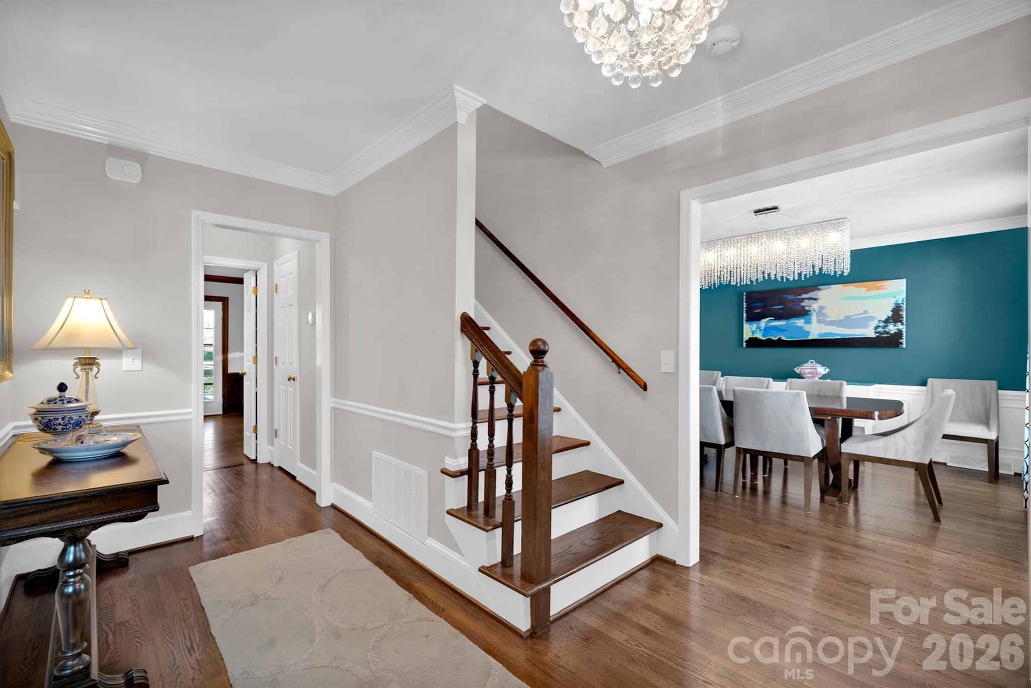 421 Sardis Lane — Charlotte