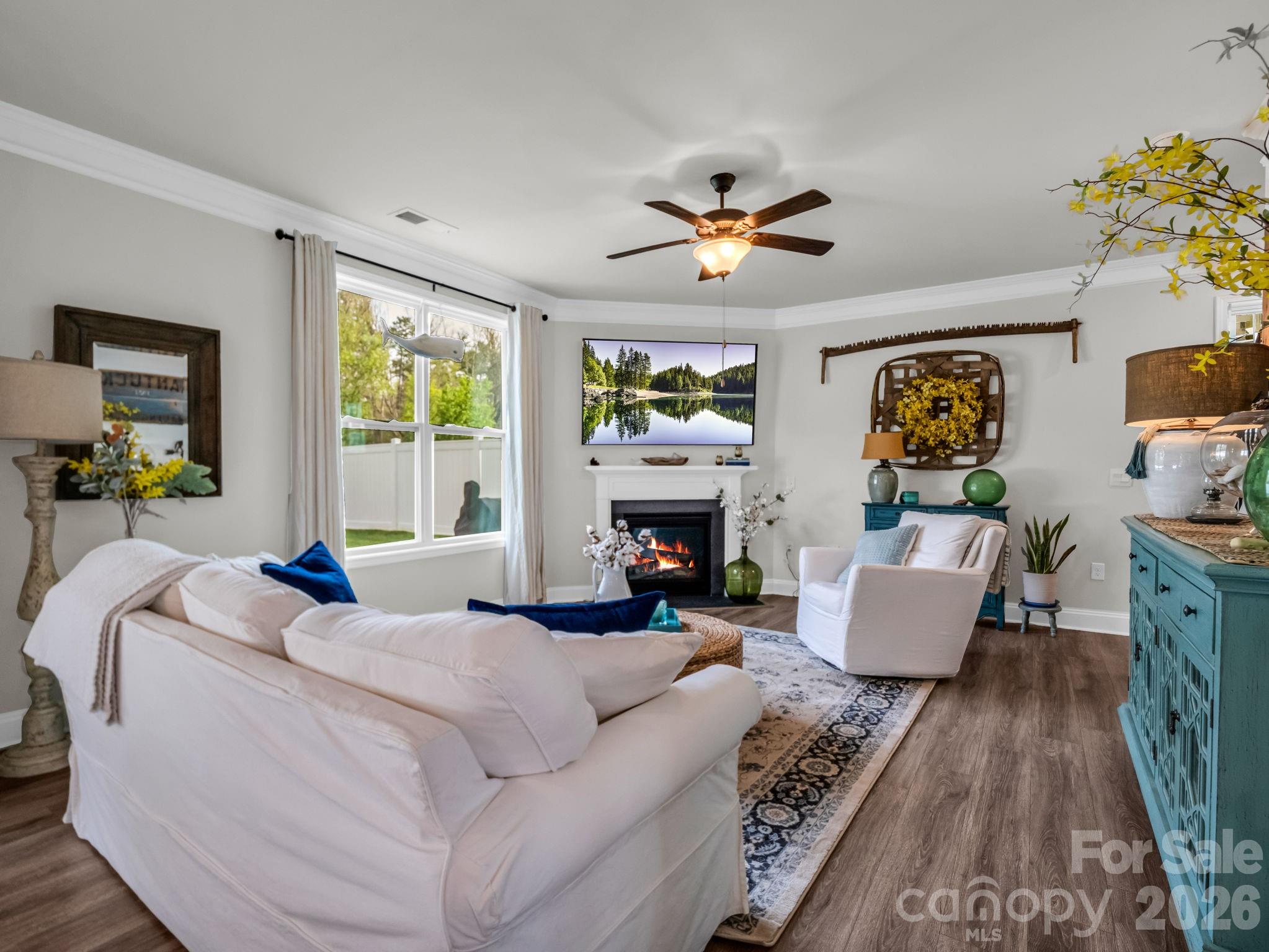 383 Fox Cove Road — Hendersonville