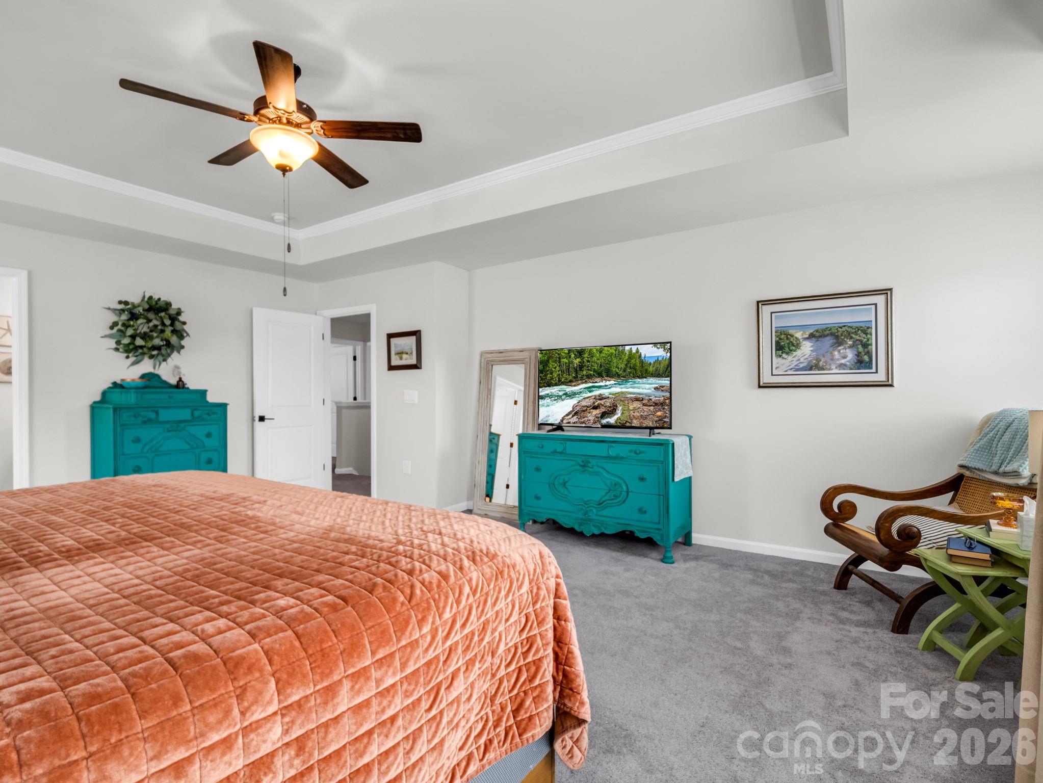 383 Fox Cove Road — Hendersonville
