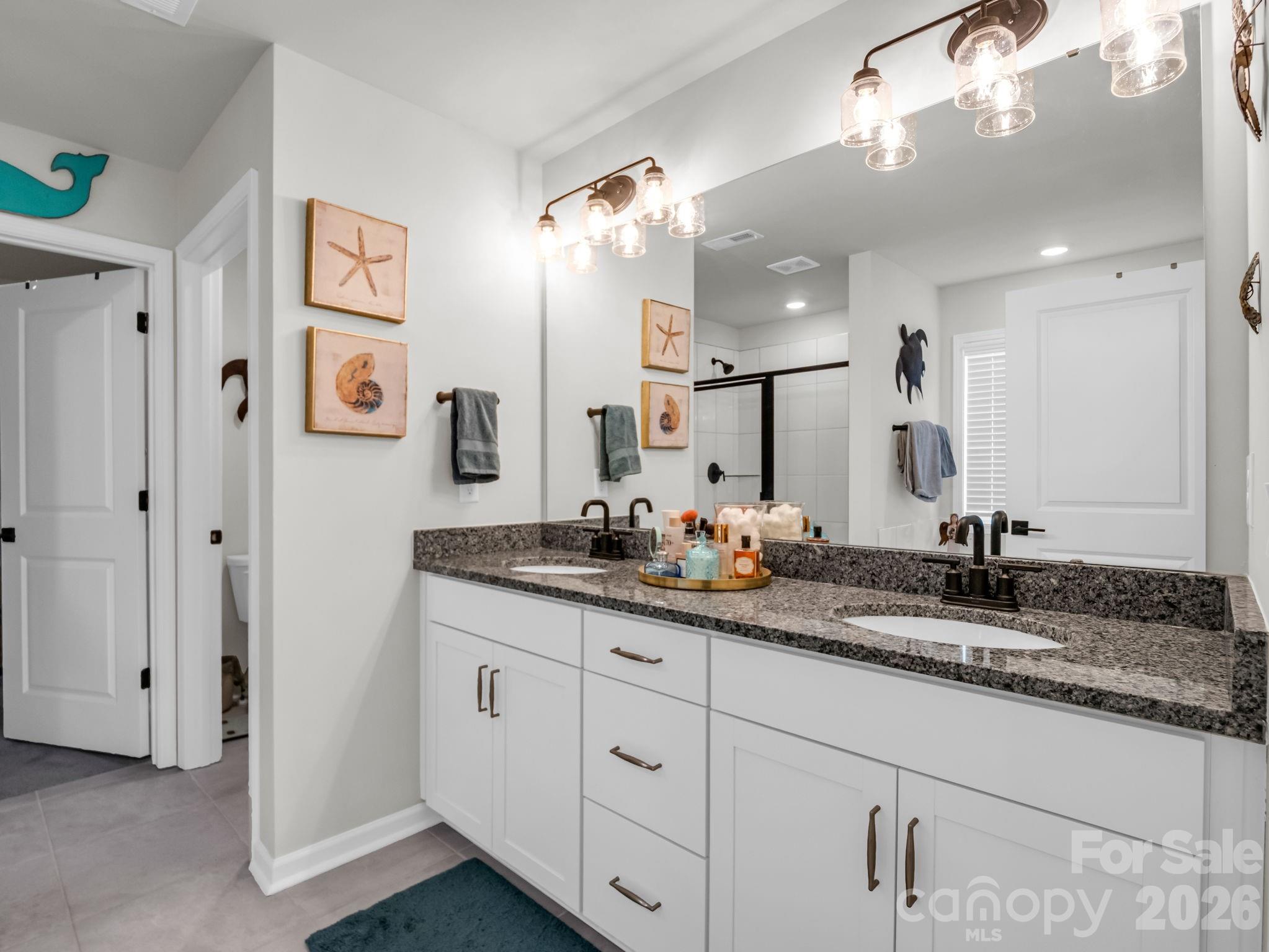 383 Fox Cove Road — Hendersonville