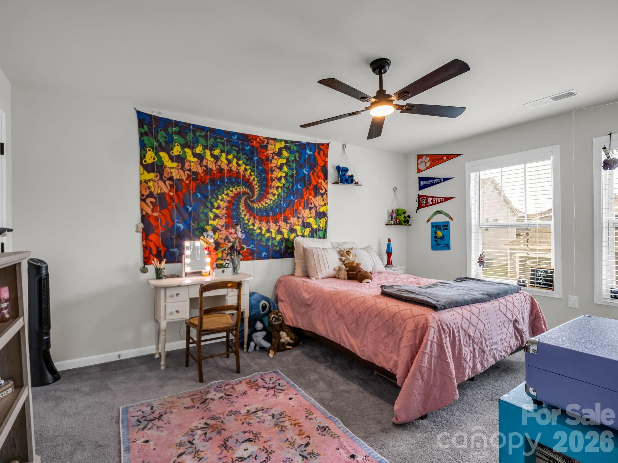 383 Fox Cove Road — Hendersonville