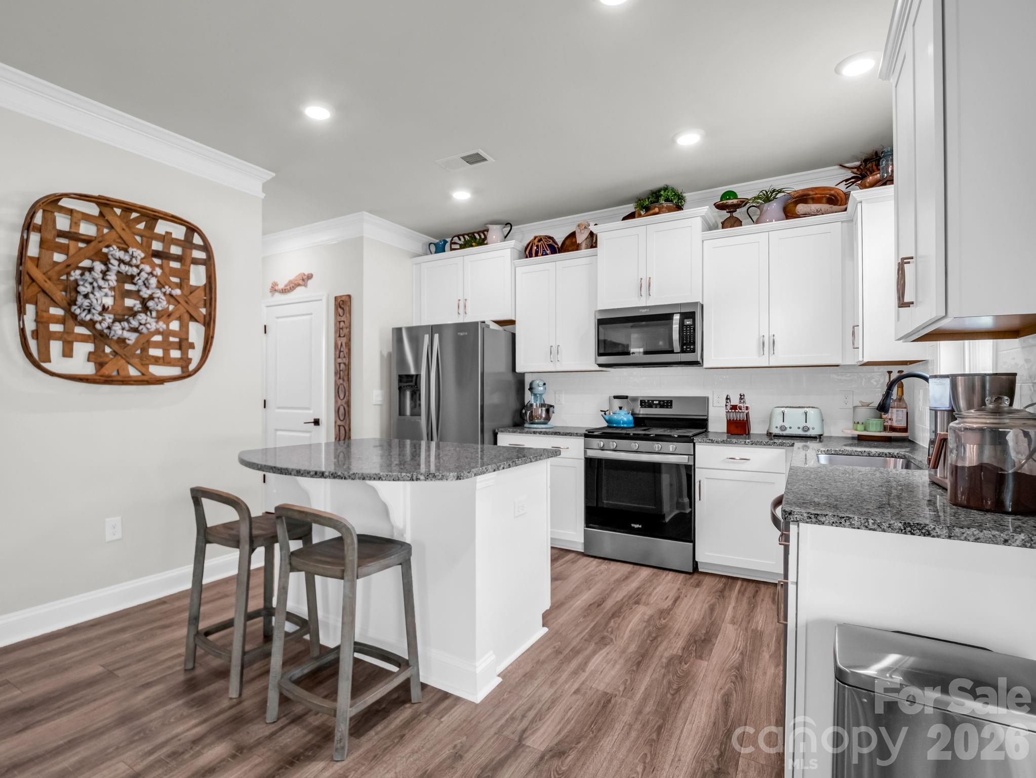 383 Fox Cove Road — Hendersonville
