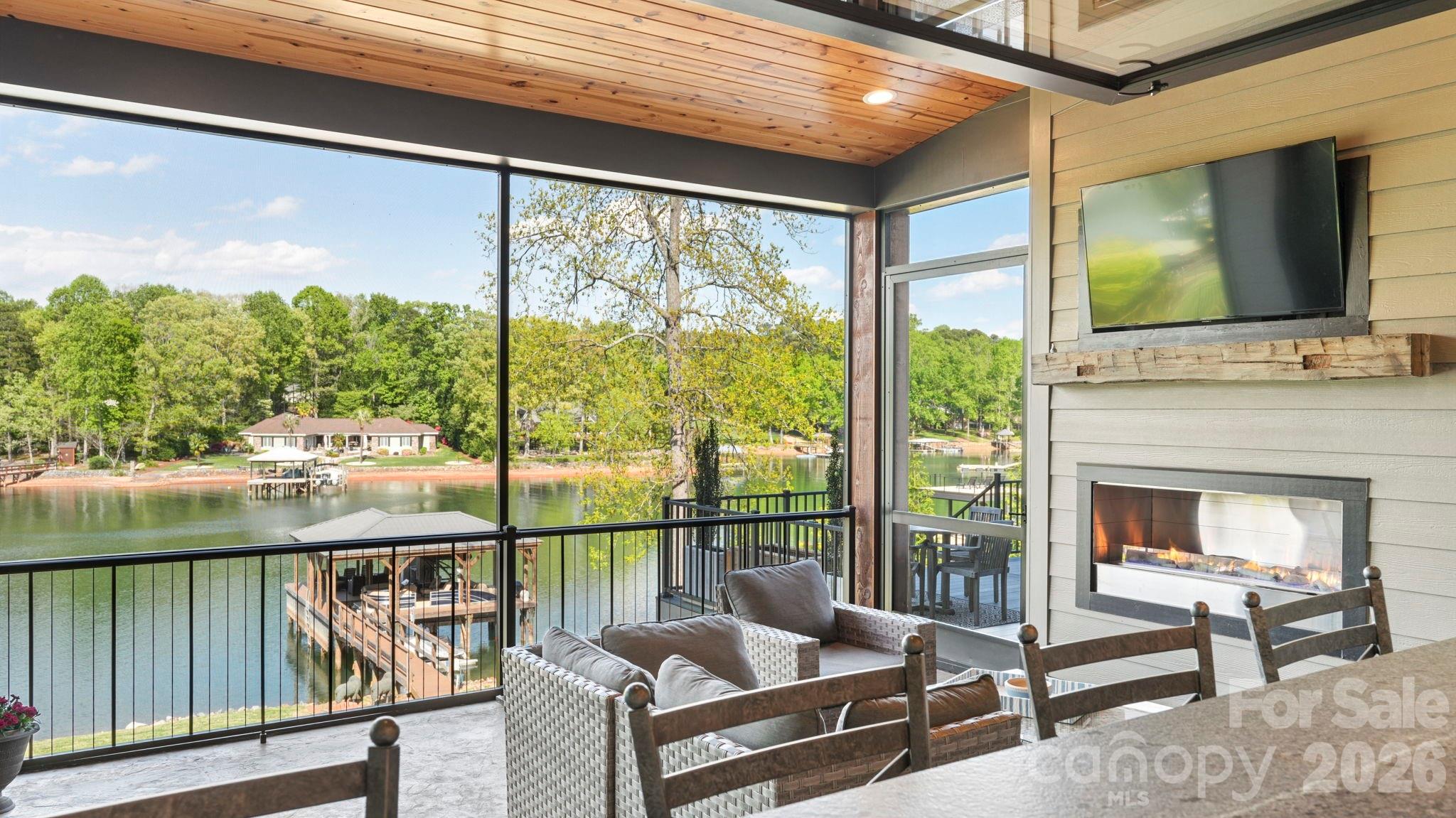 644 Normandy Road — Mooresville