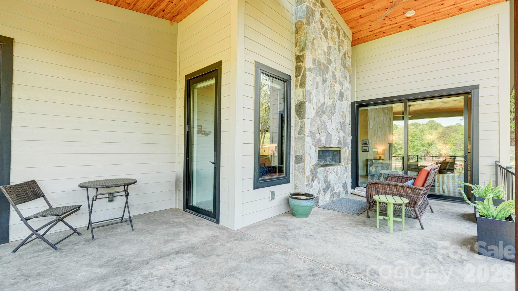 644 Normandy Road — Mooresville
