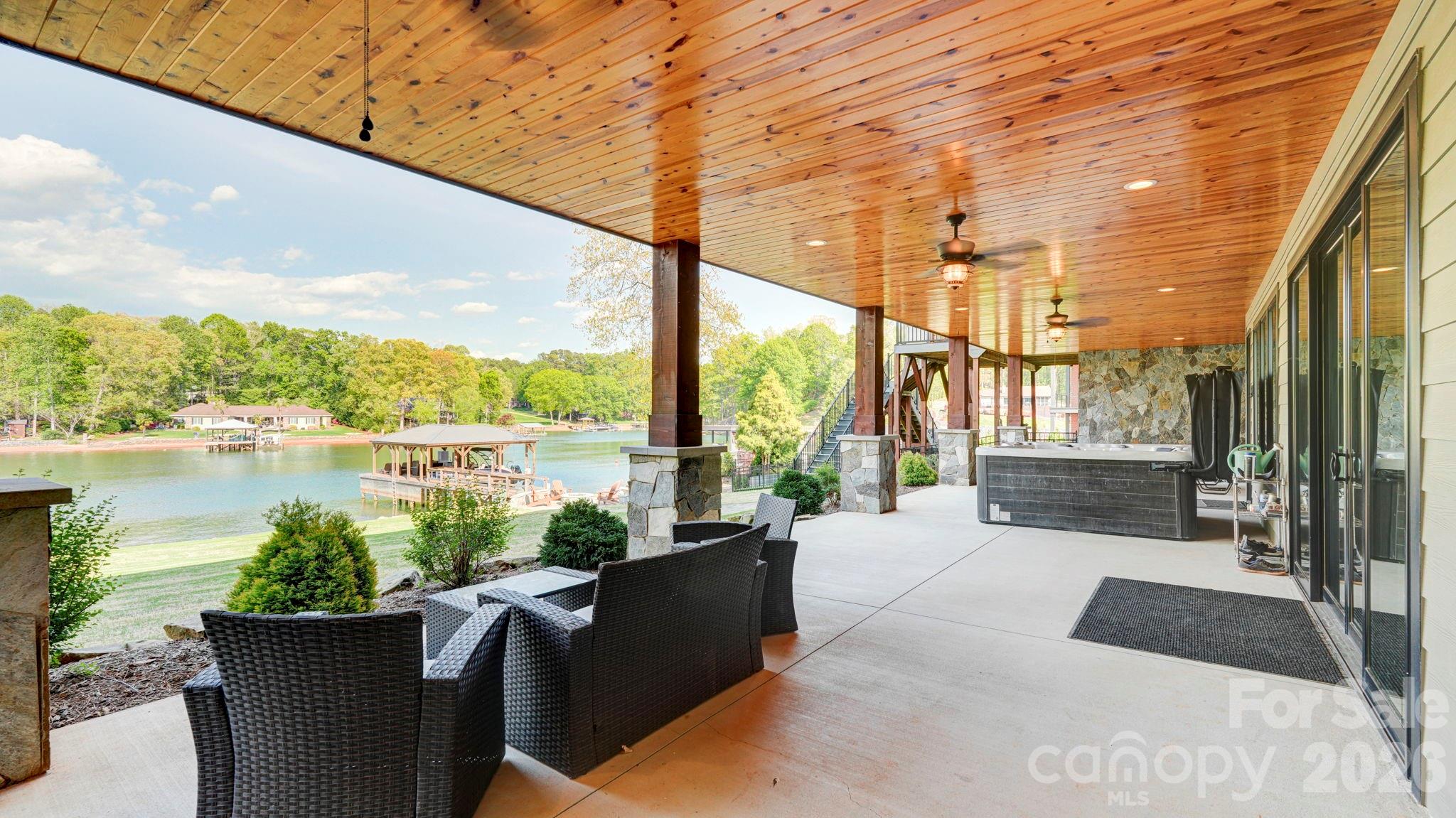 644 Normandy Road — Mooresville