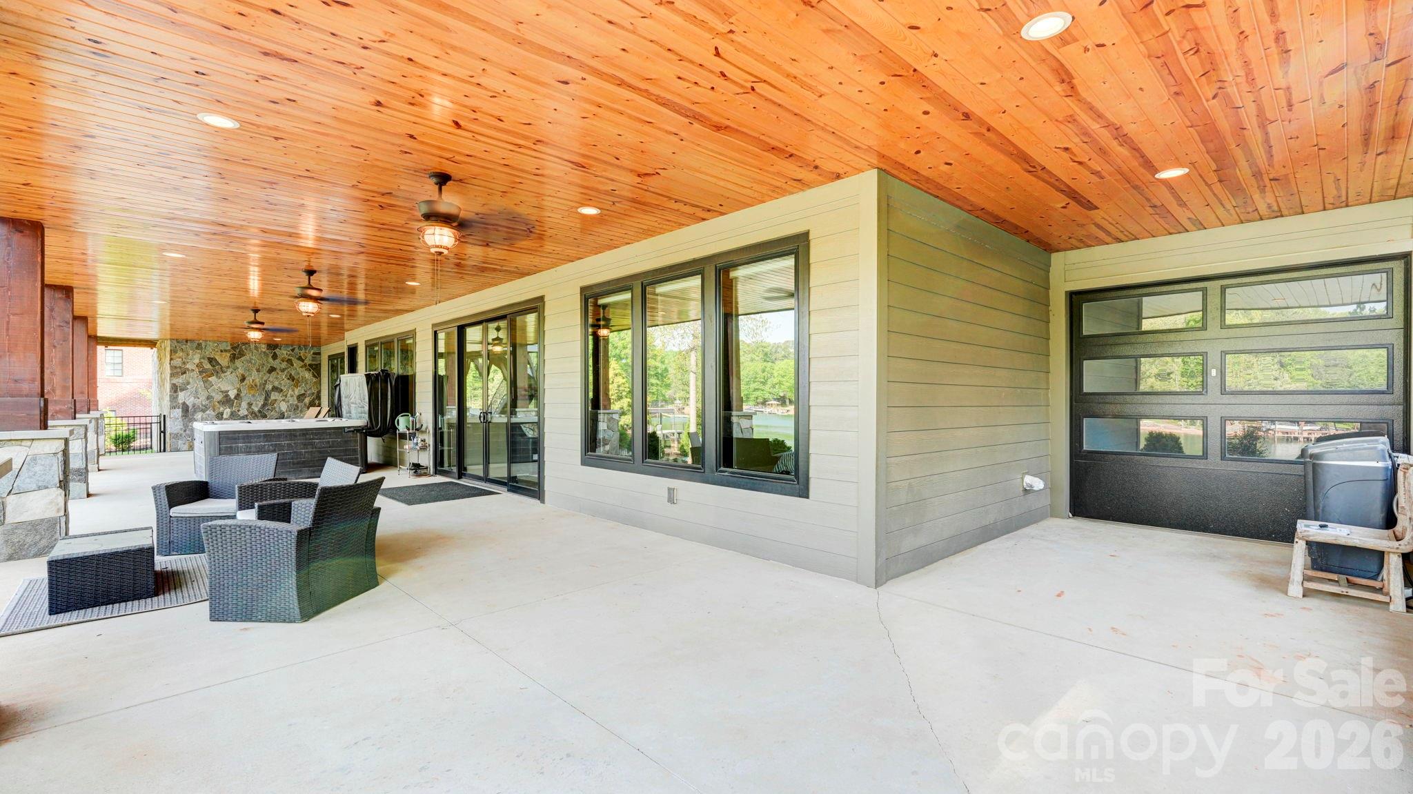 644 Normandy Road — Mooresville