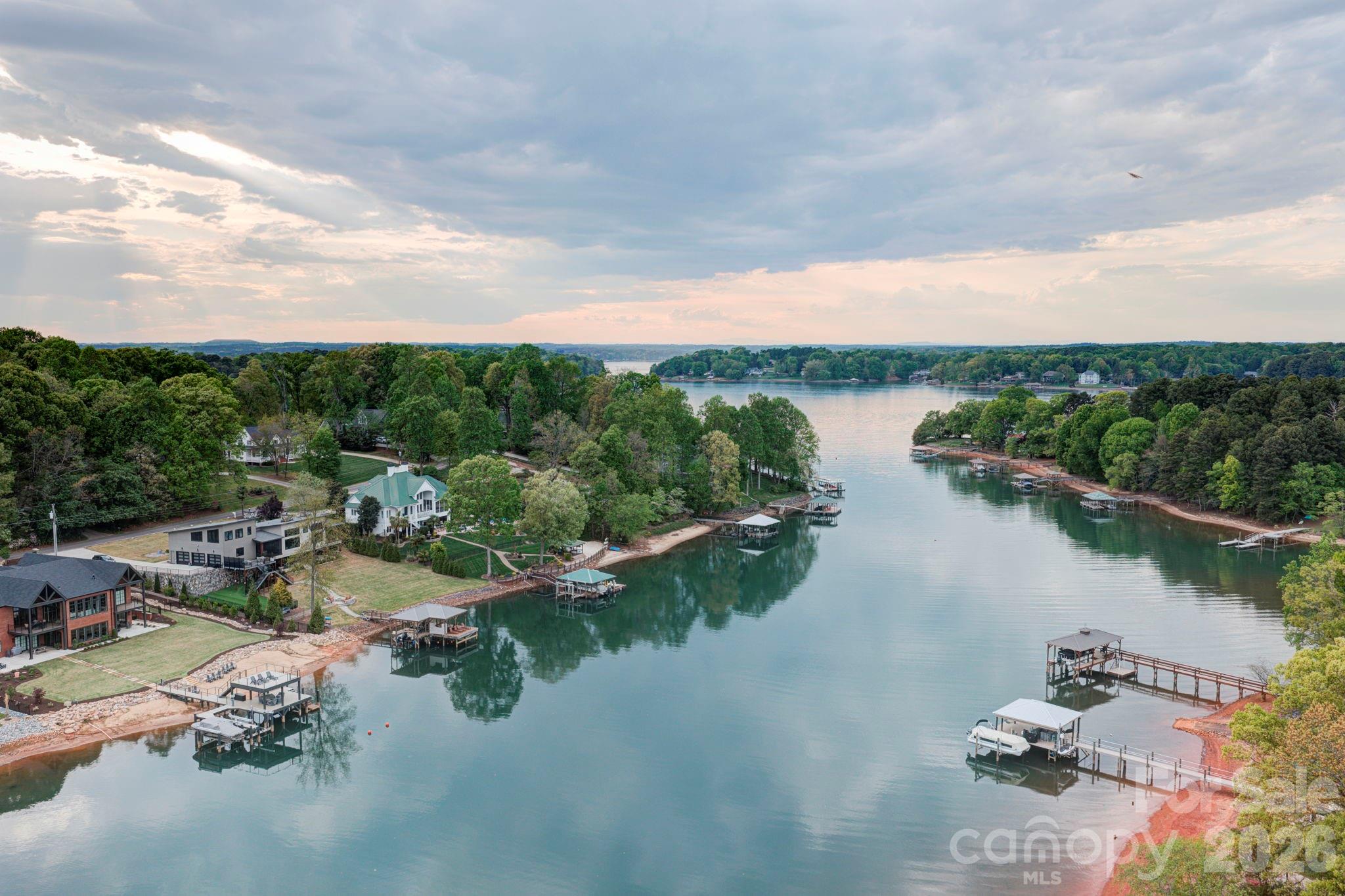 644 Normandy Road — Mooresville