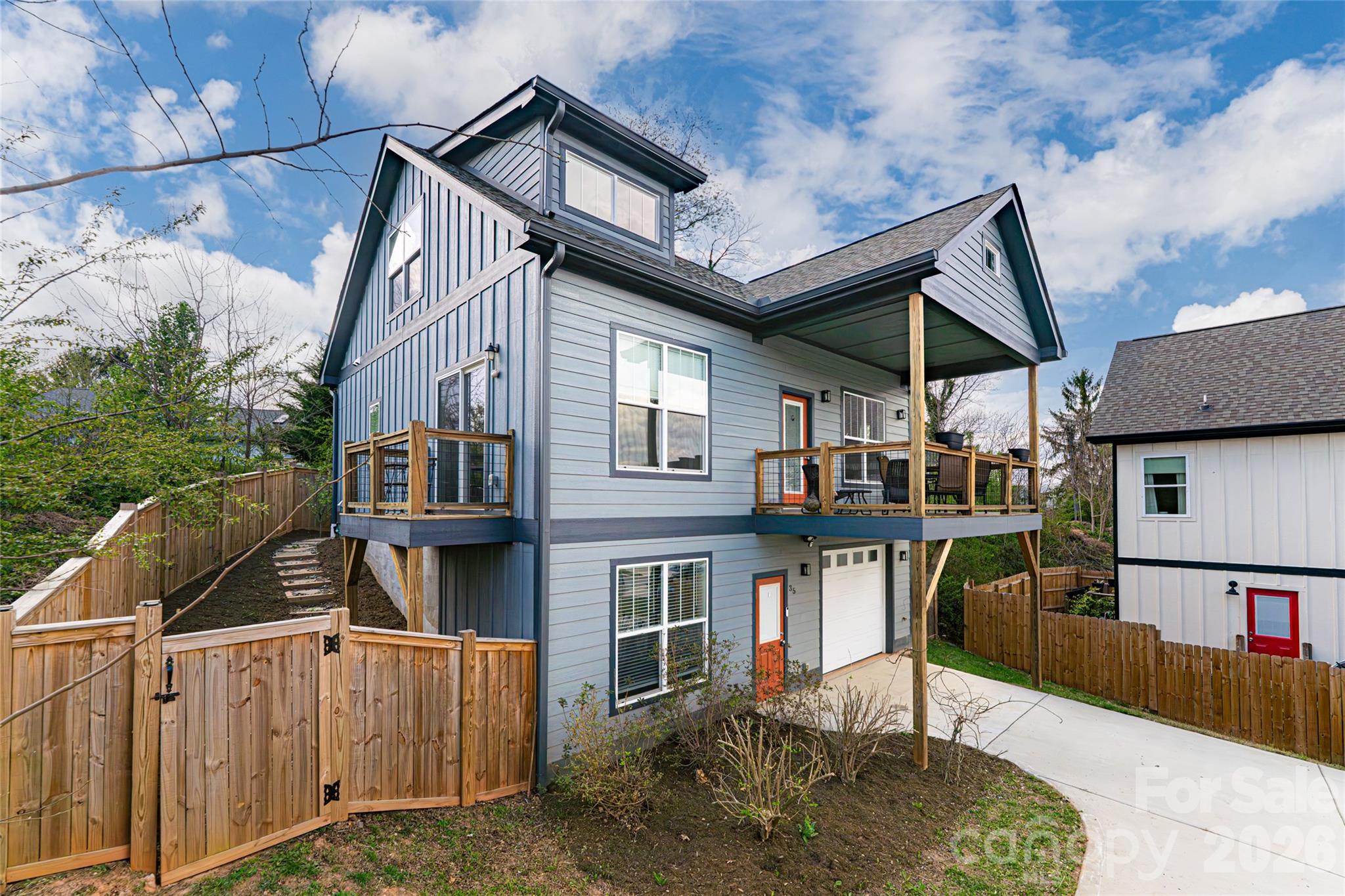 35 Alice Clement Lane — Asheville