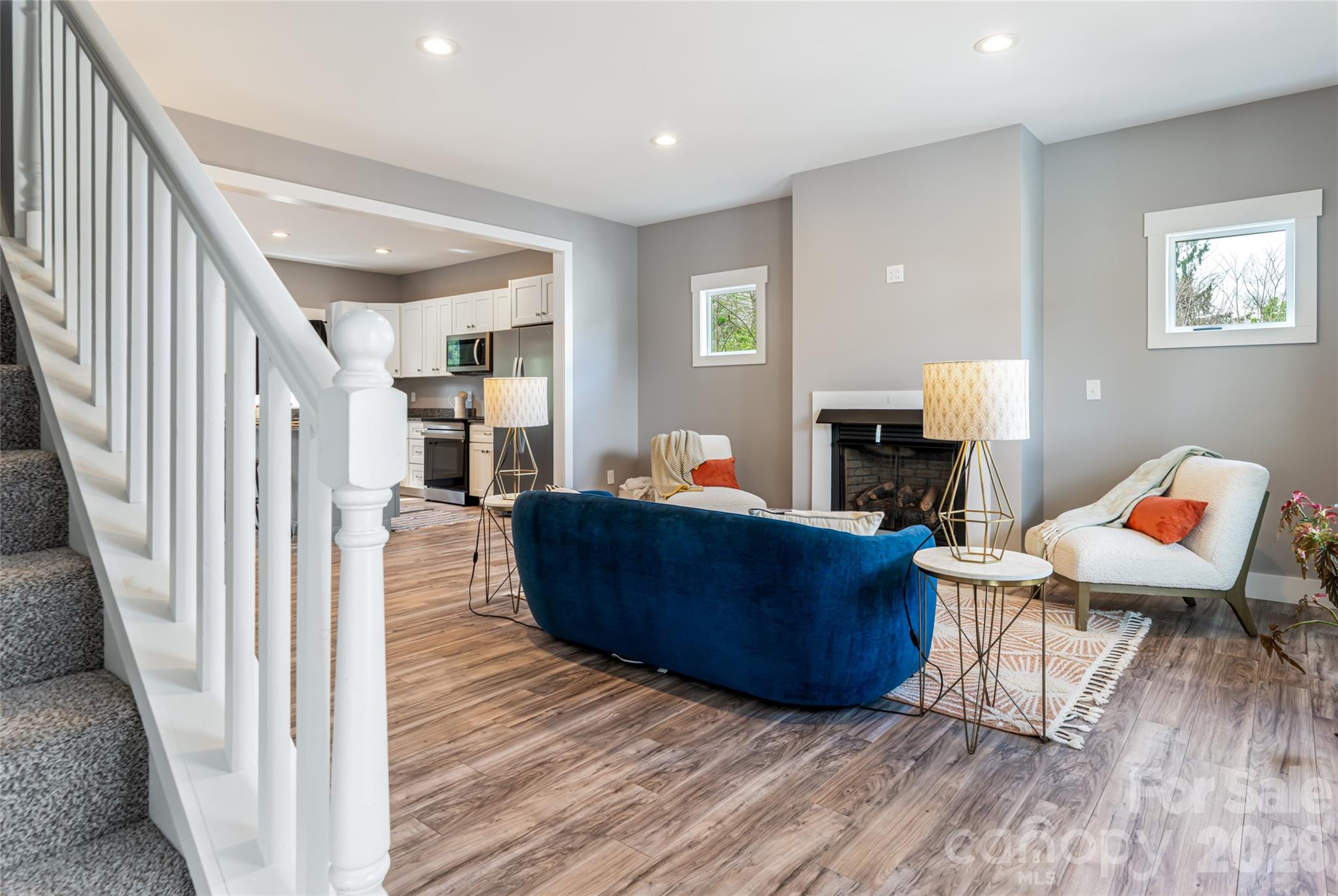 35 Alice Clement Lane — Asheville