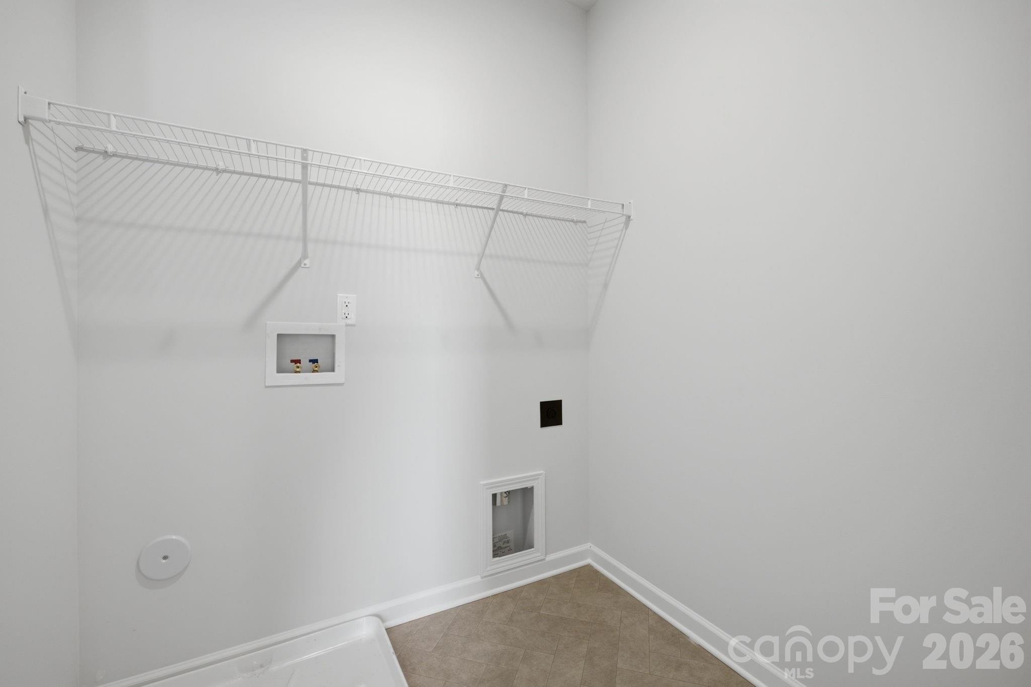 5674 Hagler Loop — Catawba