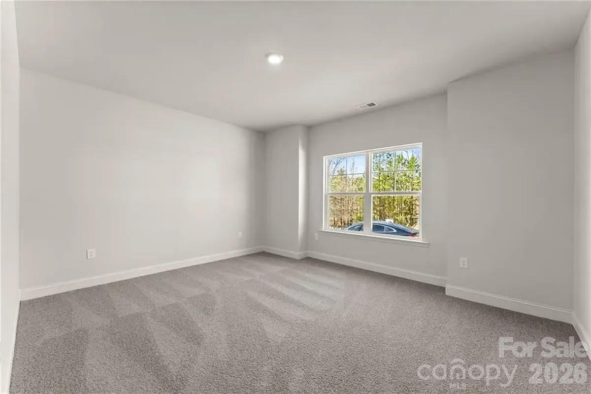 1255 Gardenia Drive #40 — Mt Ulla