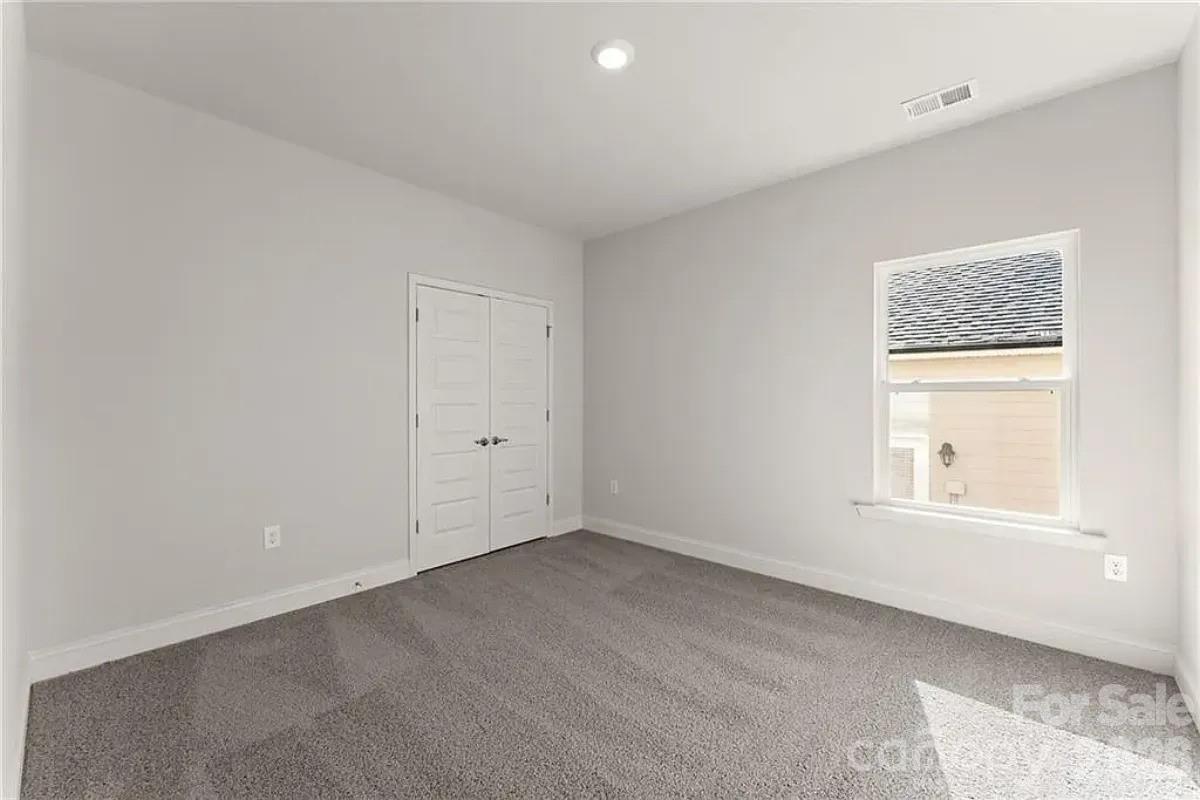 1255 Gardenia Drive #40 — Mt Ulla