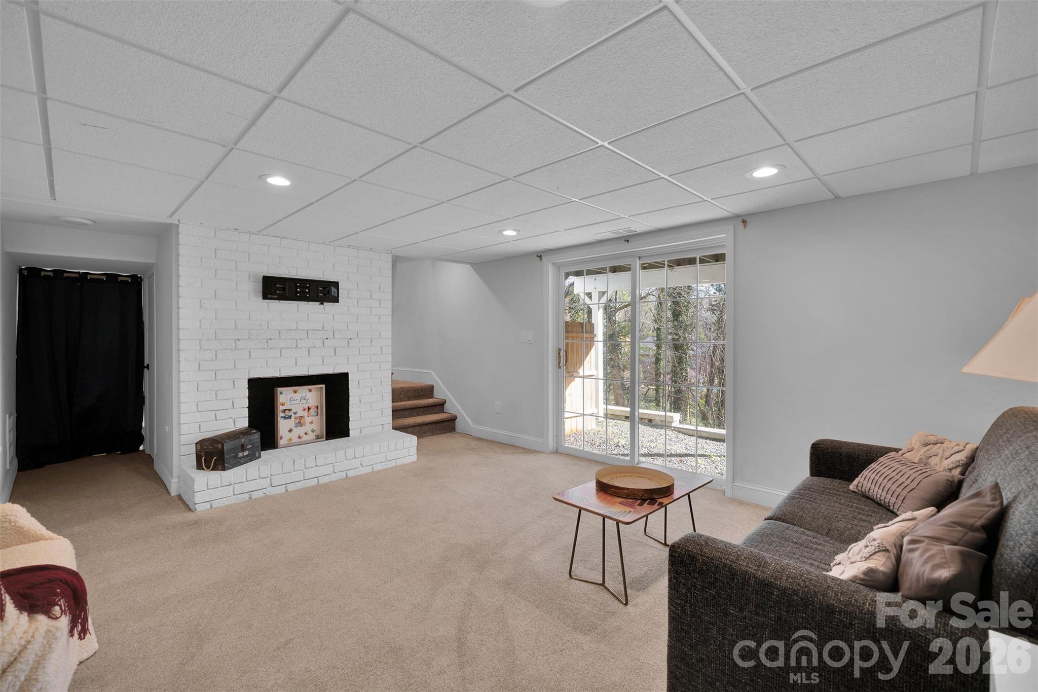 301 Hillandale Drive — Charlotte