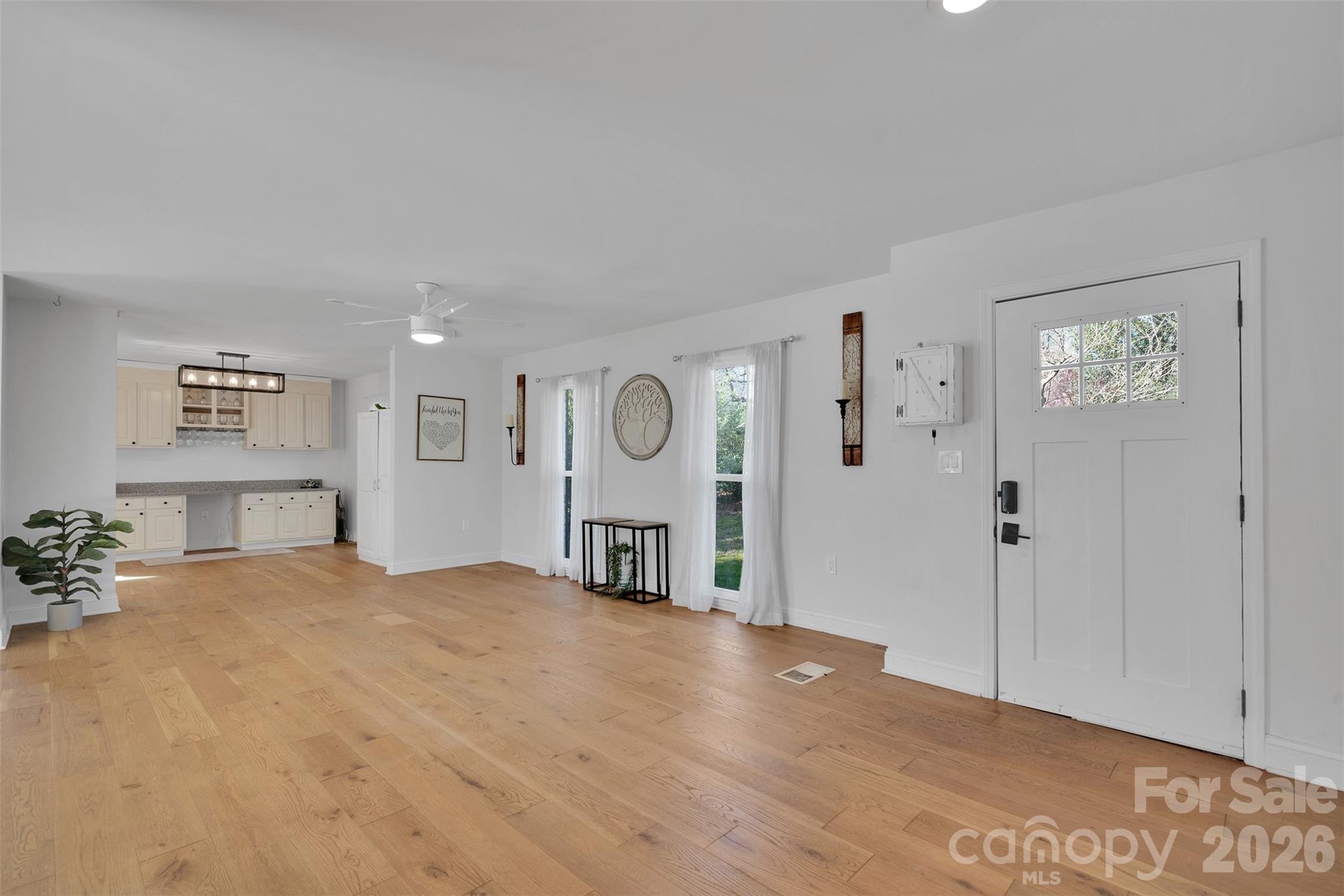 301 Hillandale Drive — Charlotte