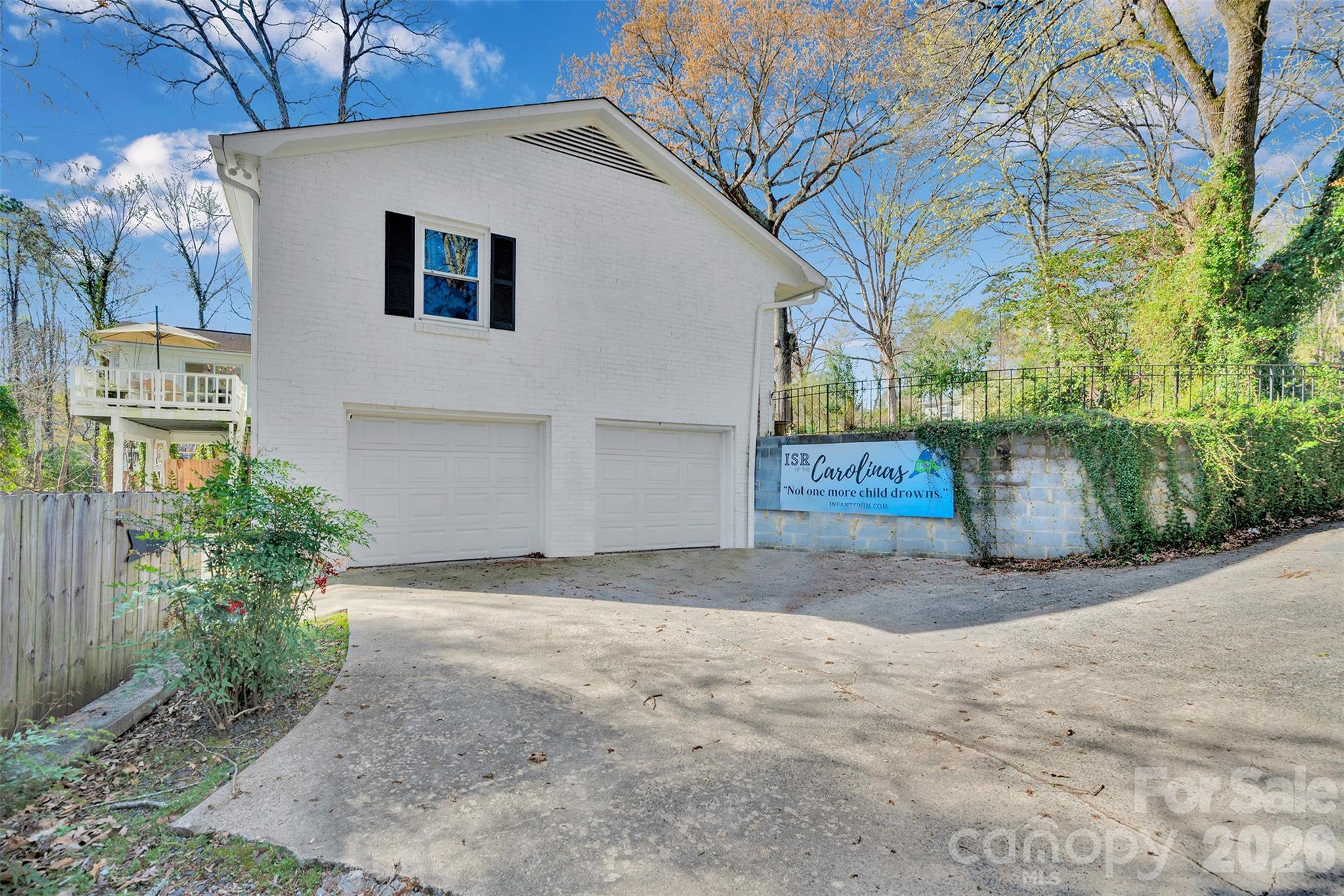 301 Hillandale Drive — Charlotte