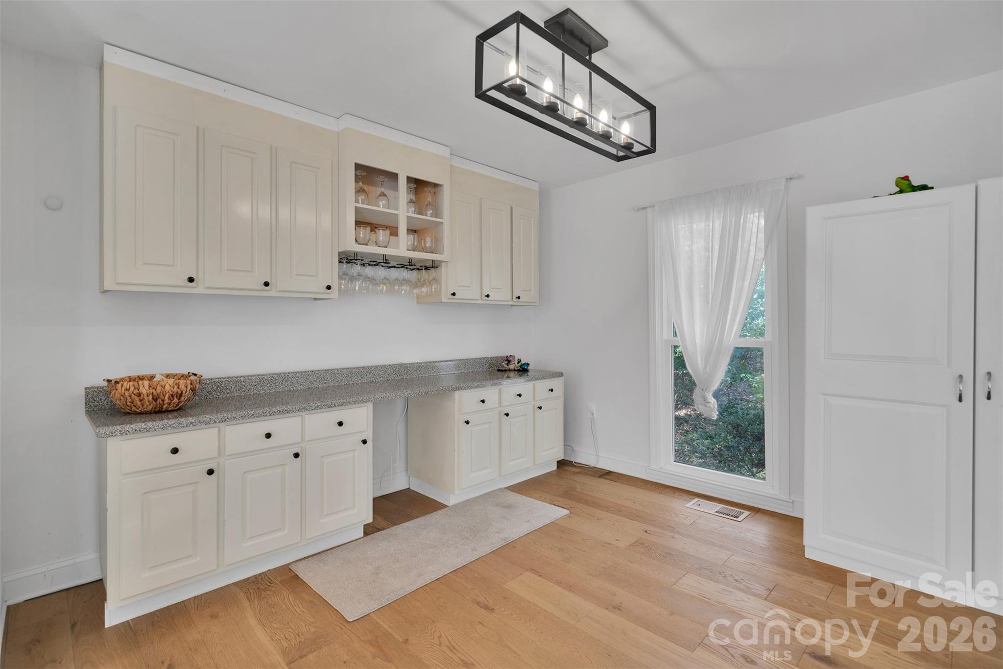 301 Hillandale Drive — Charlotte