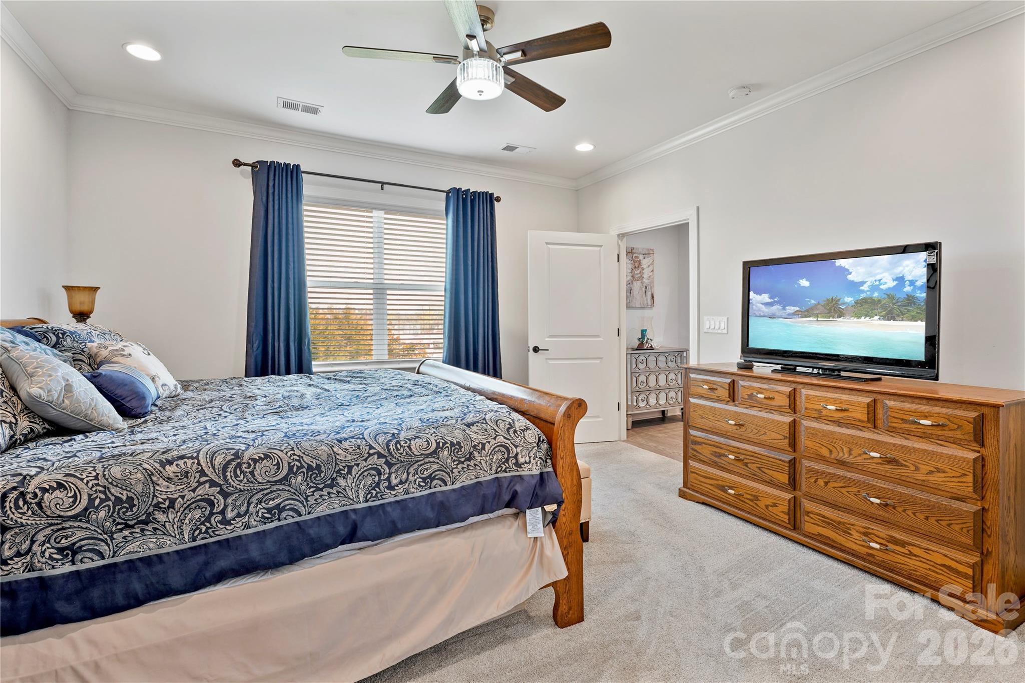445 Bowline Drive — Denver