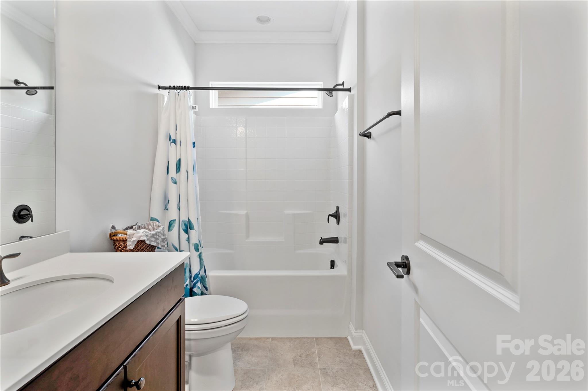 445 Bowline Drive — Denver