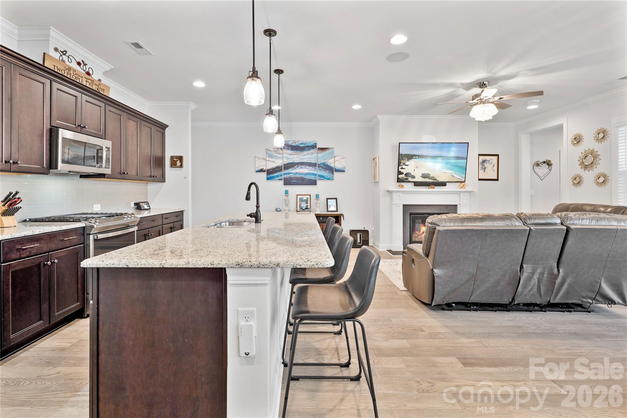 445 Bowline Drive — Denver