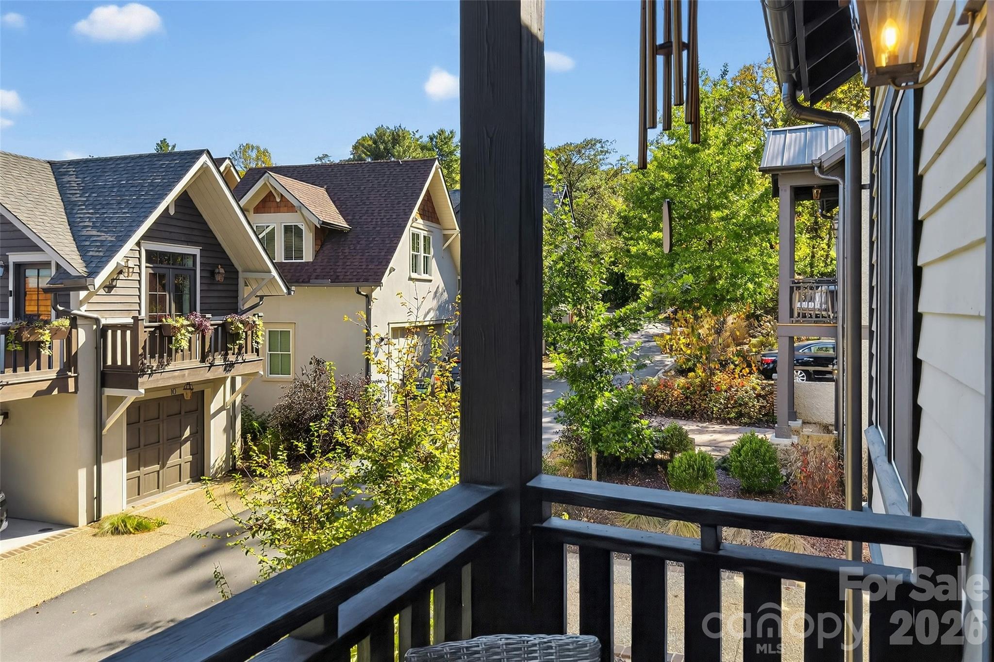 9 Fay Jones Lane — Black Mountain