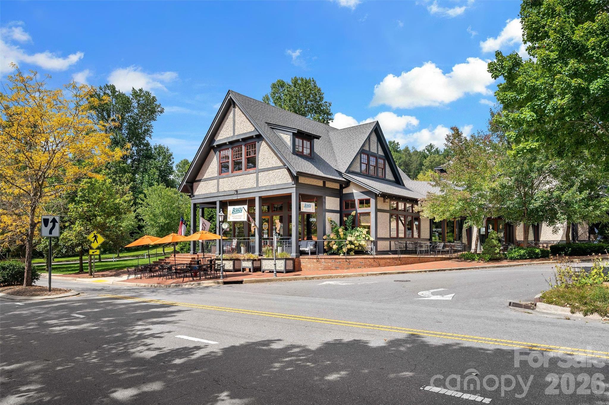 9 Fay Jones Lane — Black Mountain