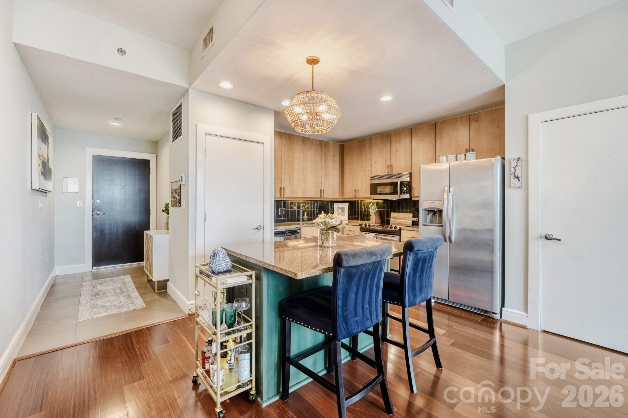 333 W Trade Street W #1105 — Charlotte