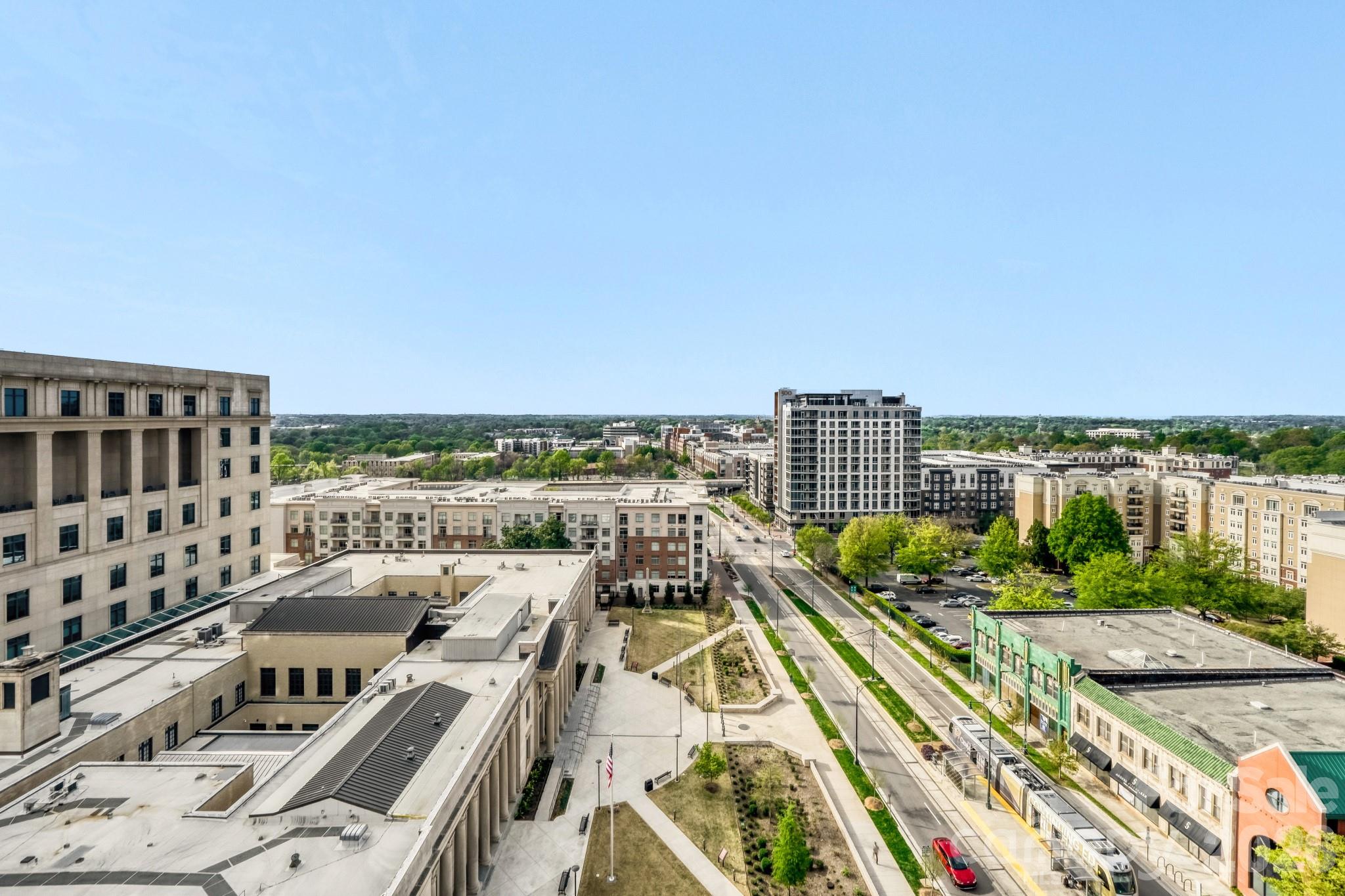 333 W Trade Street W #1105 — Charlotte