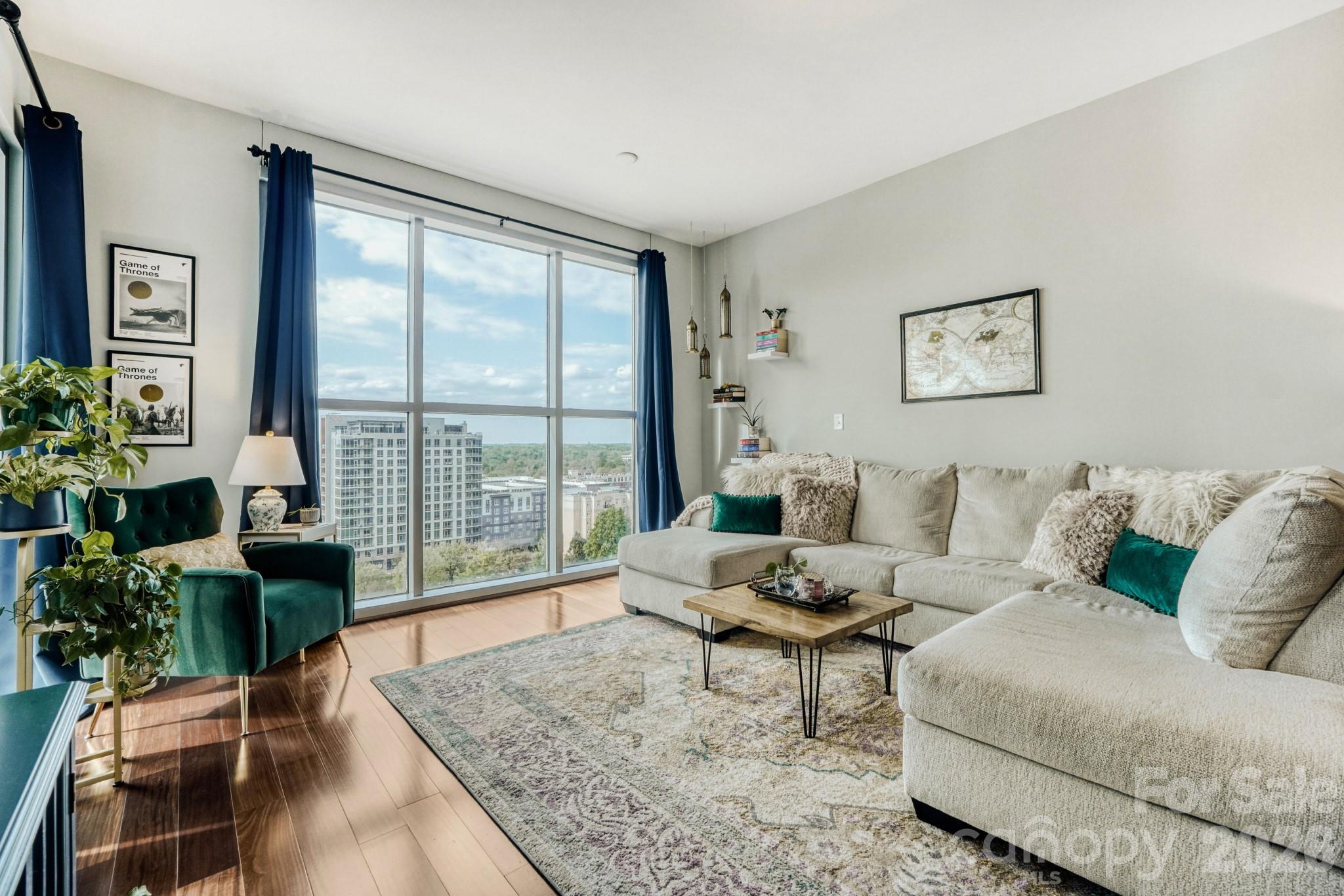 333 W Trade Street W #1105 — Charlotte