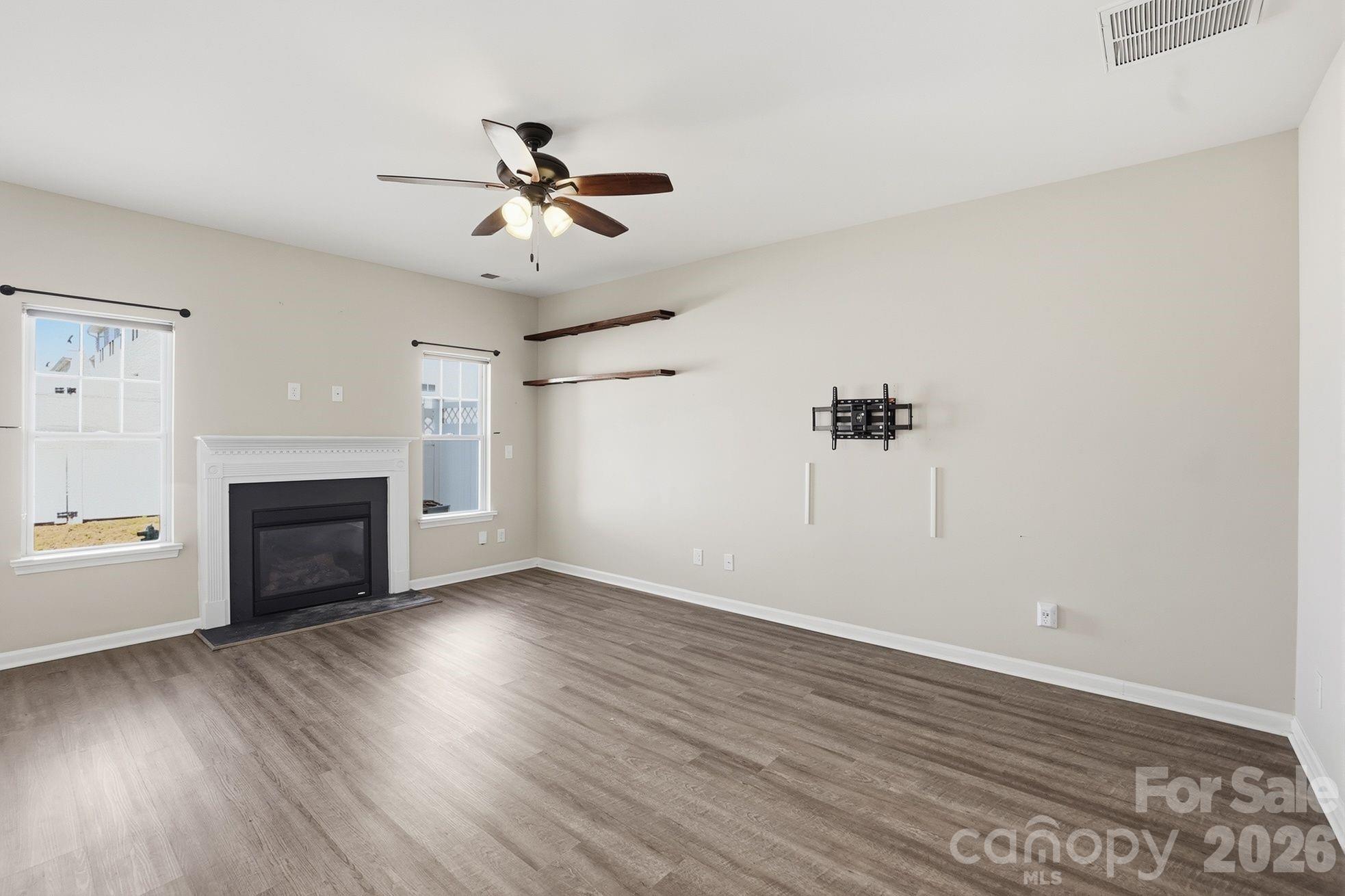 2095 Shady Pond Drive — Clover
